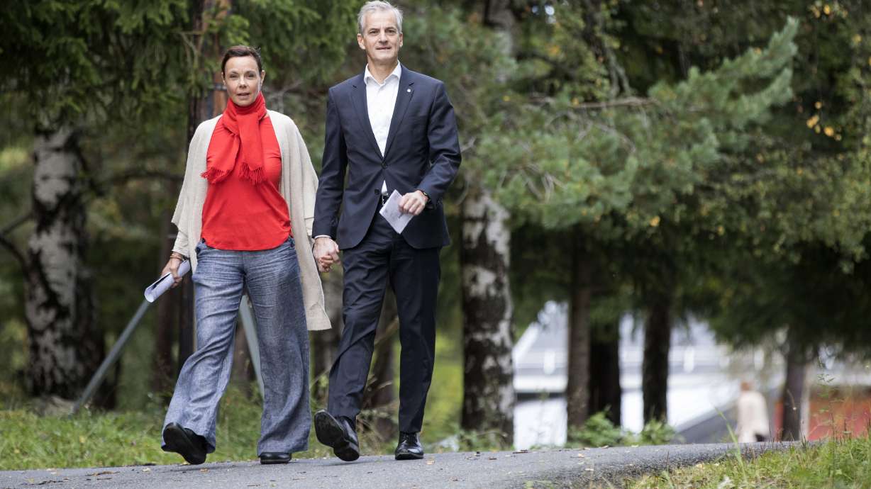 Right holds onto power narrowly in Norway