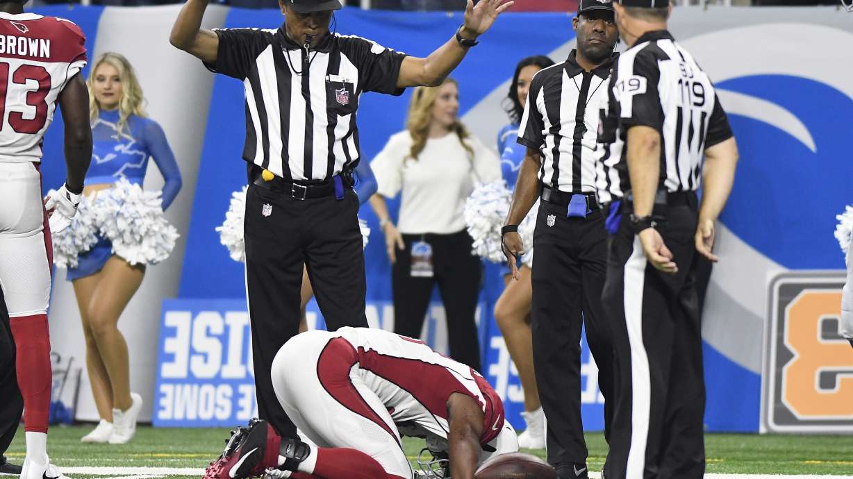 Cardinals lose star RB David Johnson to dislocated wrist