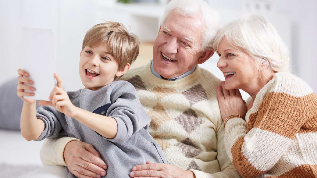 Study: Grandparents who babysit live longer