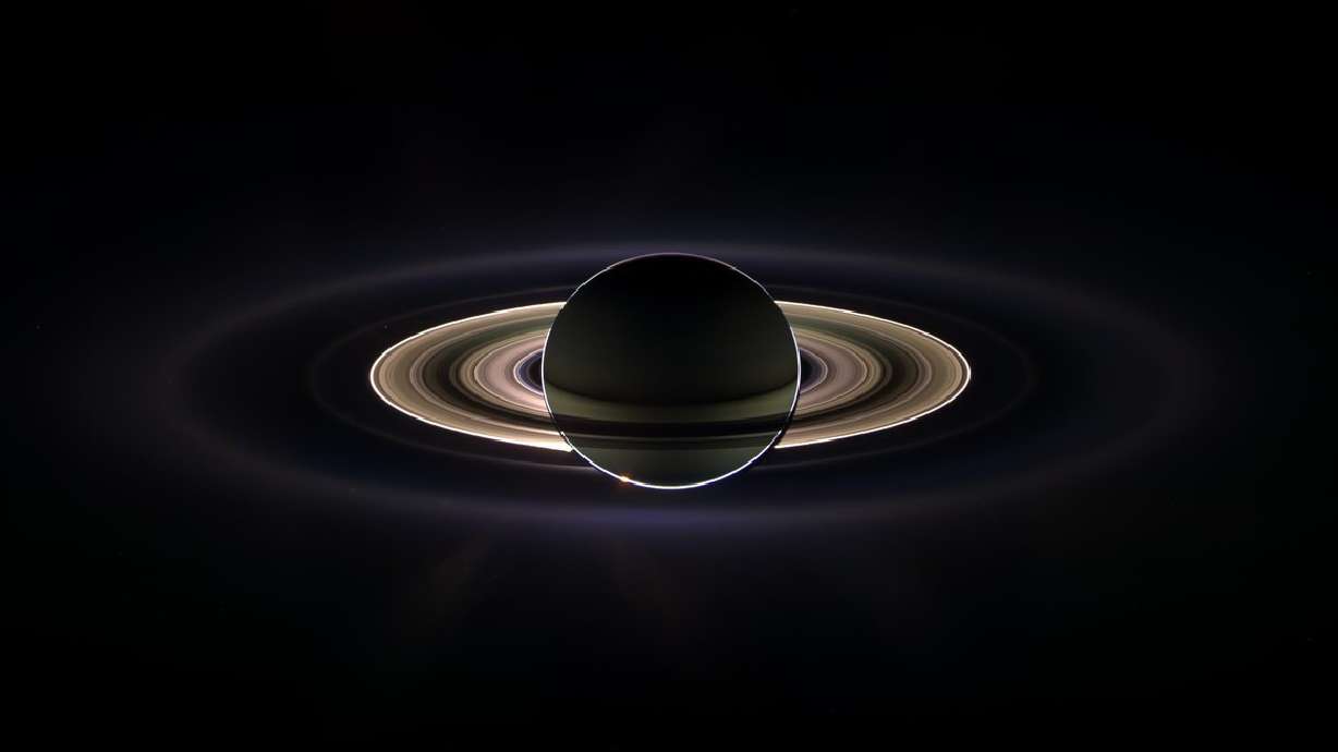 Saturn swan song: The most captivating images captured by NASA’s Cassini spacecraft