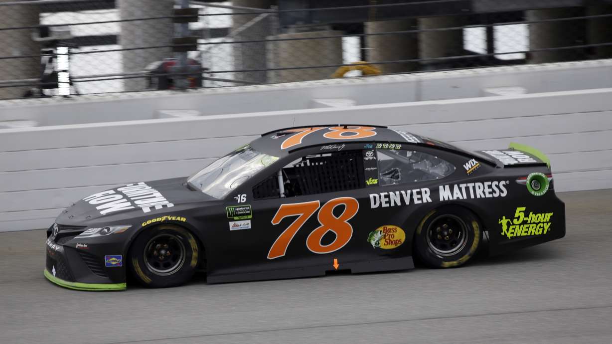 Truex opens NASCAR's playoffs with win at Chicagoland