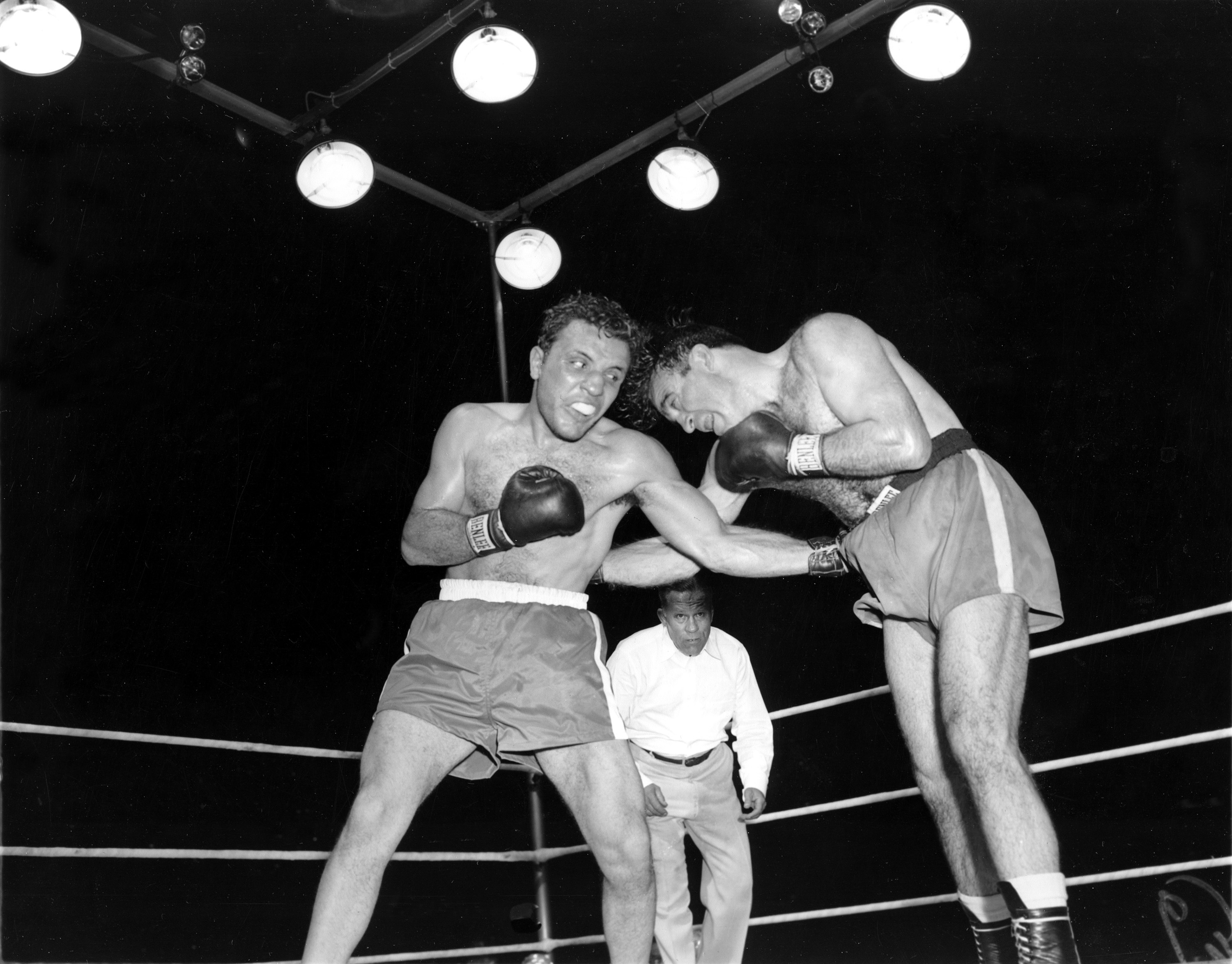 Boxer LaMotta, immortalized in 'Raging Bull,' dies at 95