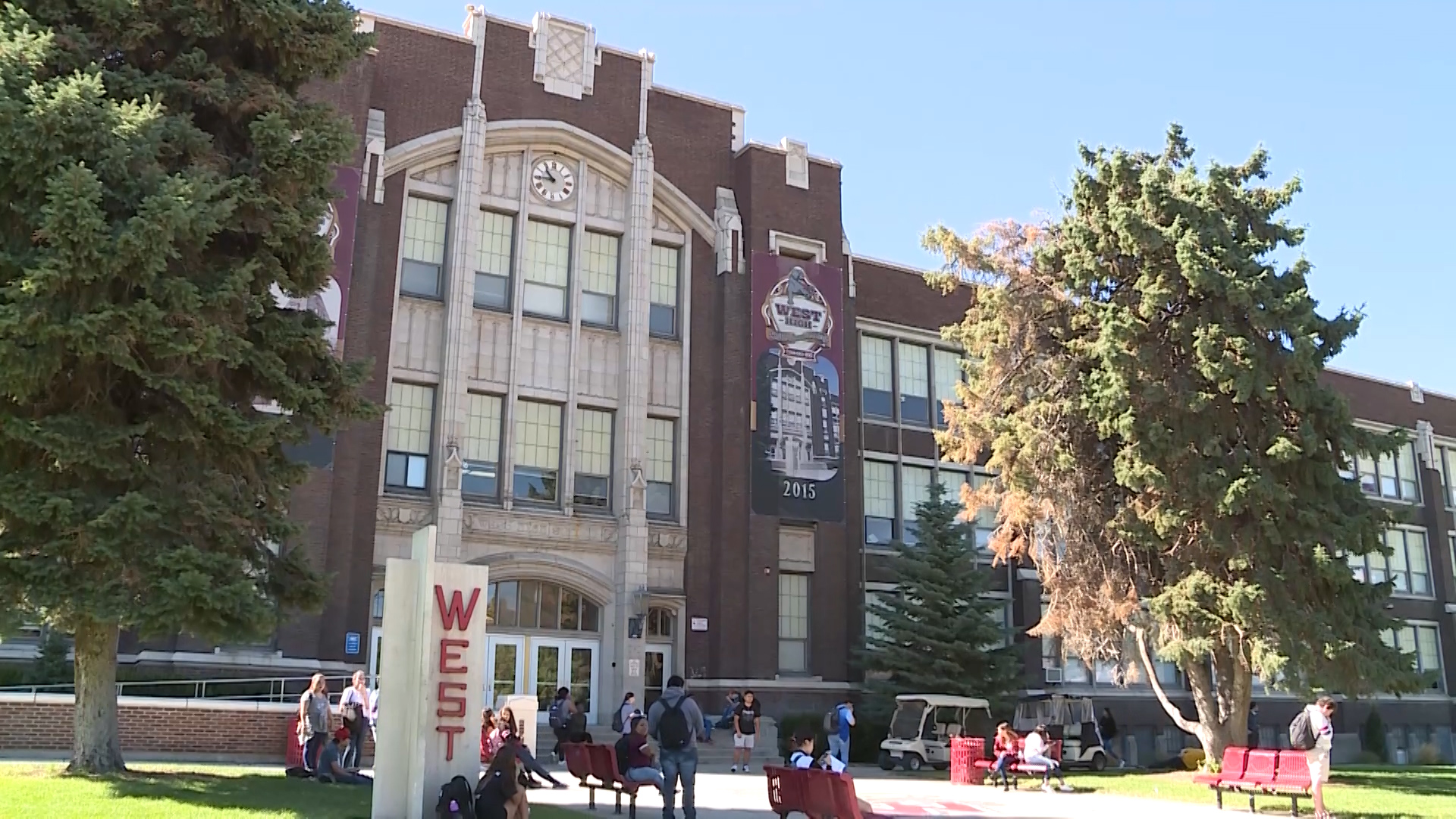 200 bats invade West High School