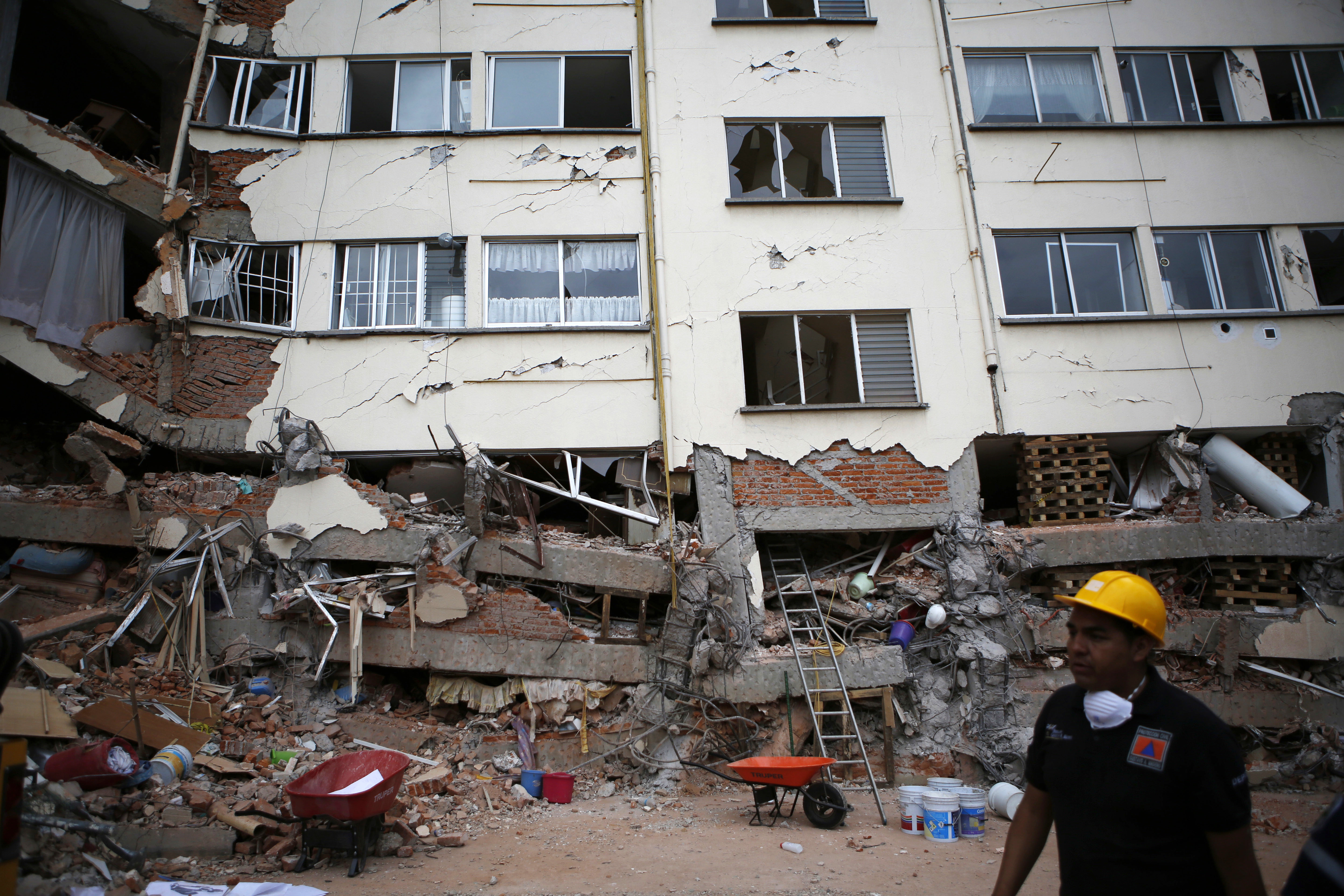 The Latest: Death toll in Mexican quake rises to 273