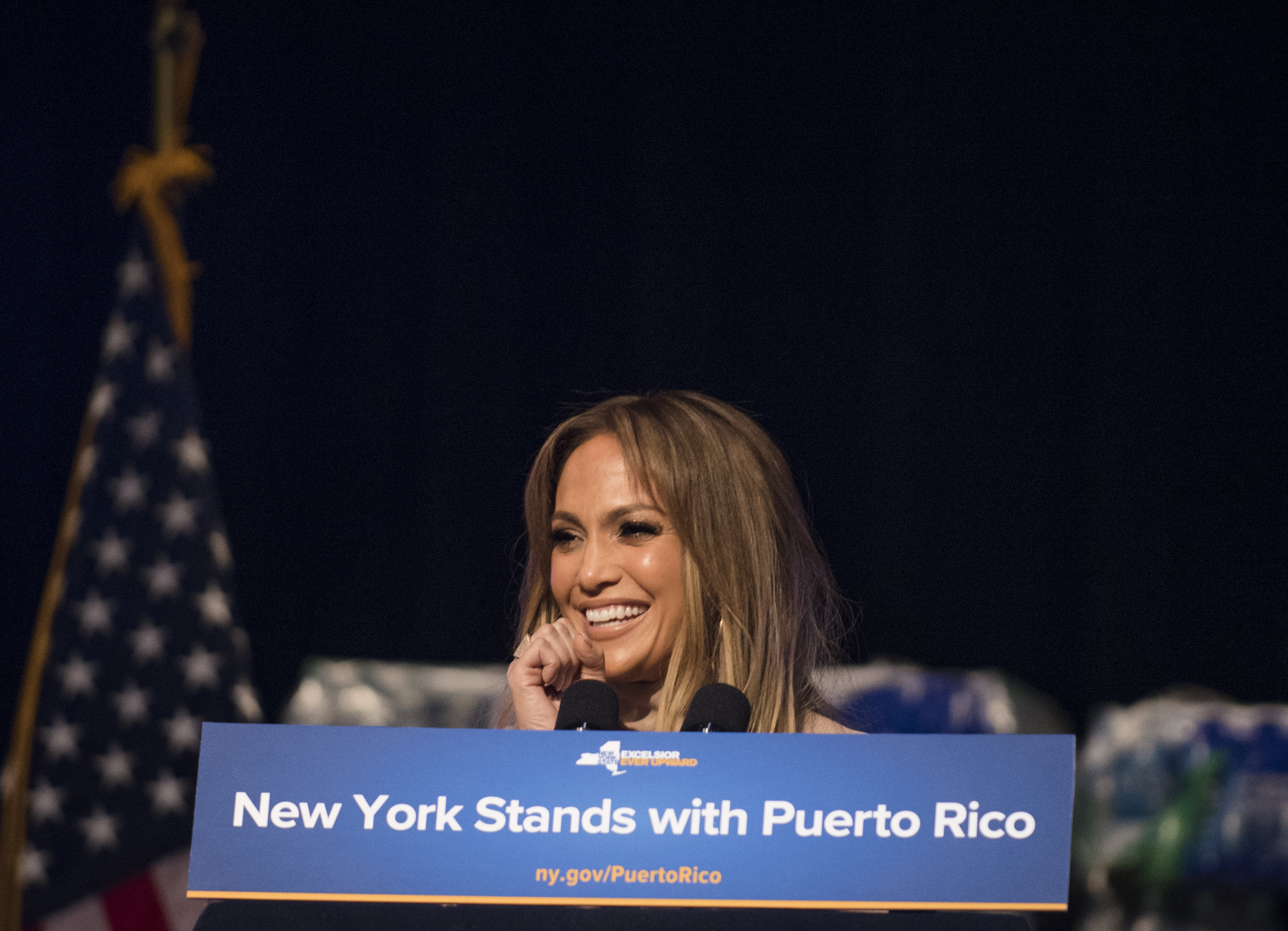 Jennifer Lopez donates $1M to Puerto Rico relief