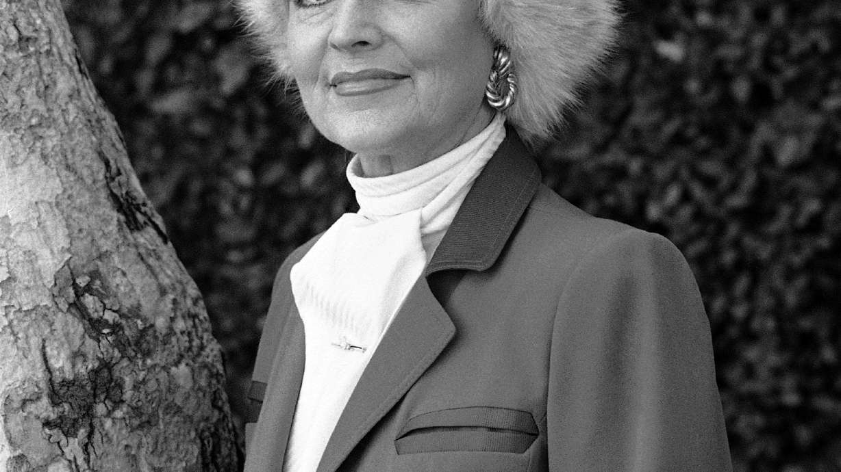 Actress Anne Jeffreys, star of TV's 'Topper' dies at 94