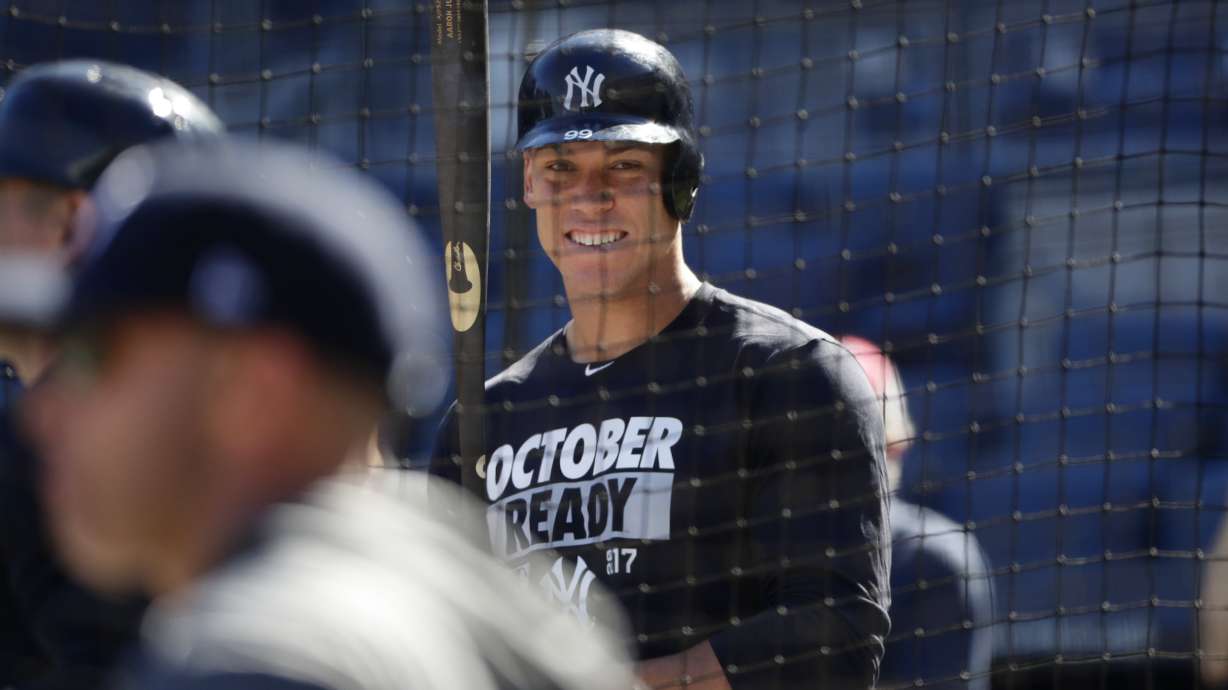 Yankees slugger Judge leads jersey sales, followed by 2 Cubs