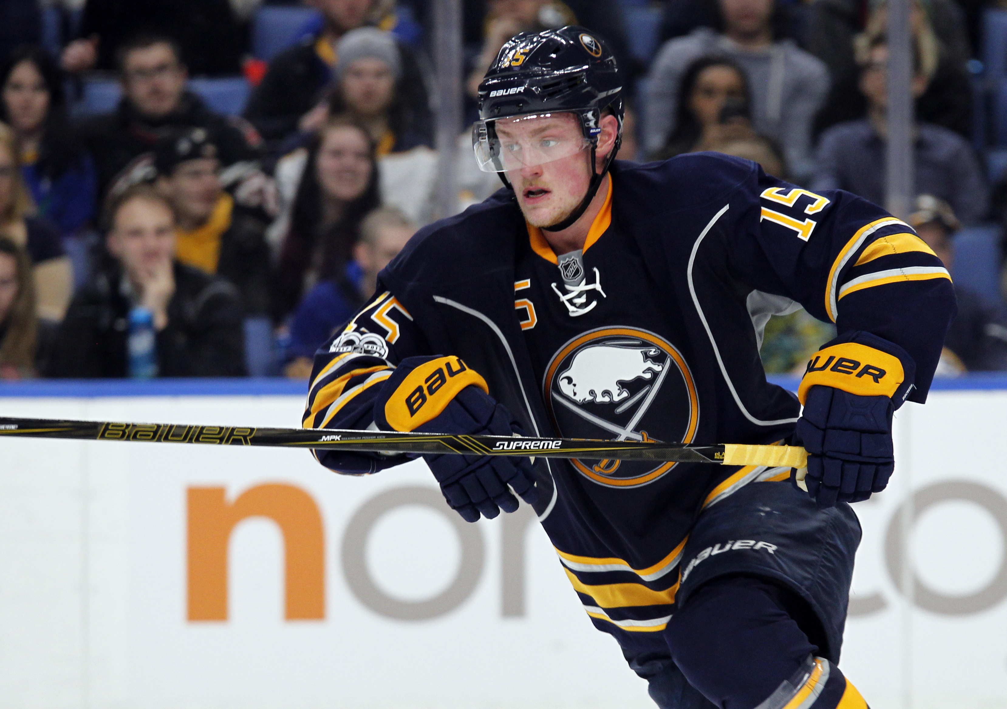 Sabres agree to sign Eichel to 8-year, $80 million contract