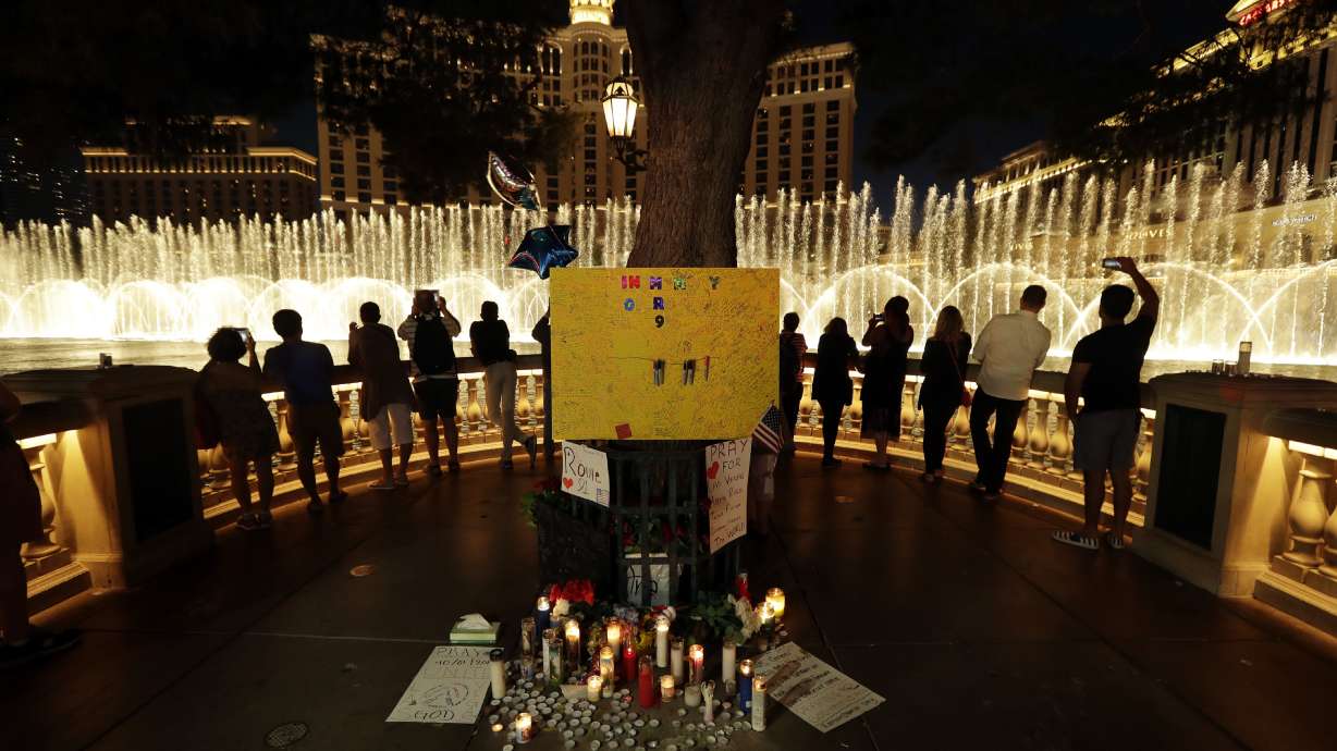 Some Las Vegas victims died with family, friends at side