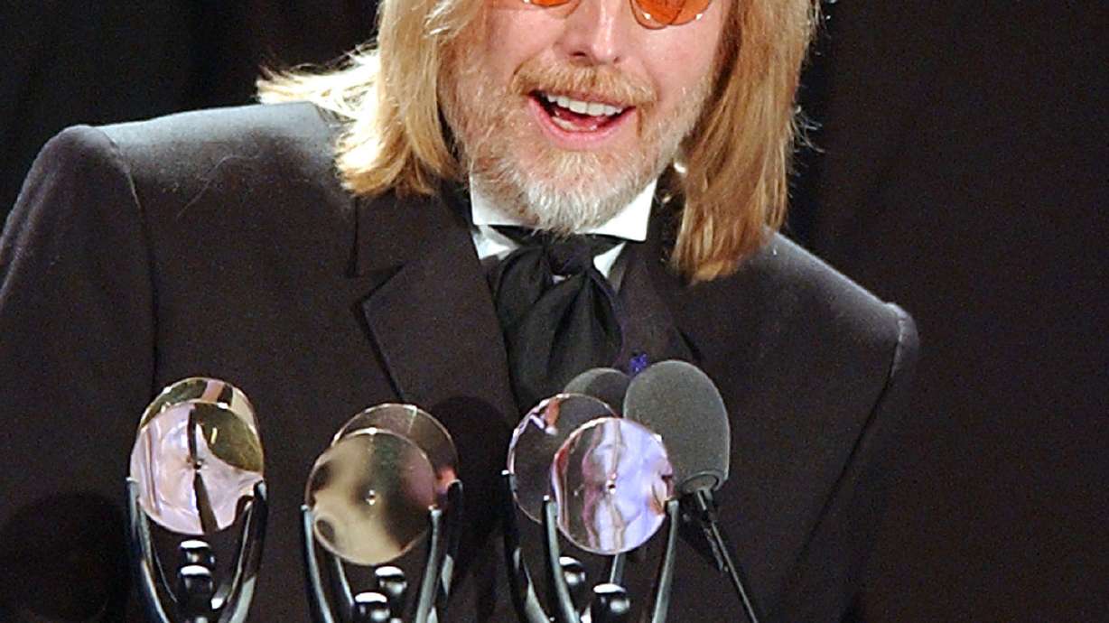 Los Angeles County coroner investigating Tom Petty's death