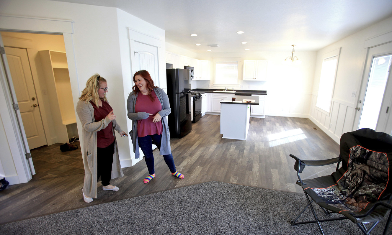 Housing program helps Hyrum literally build community
