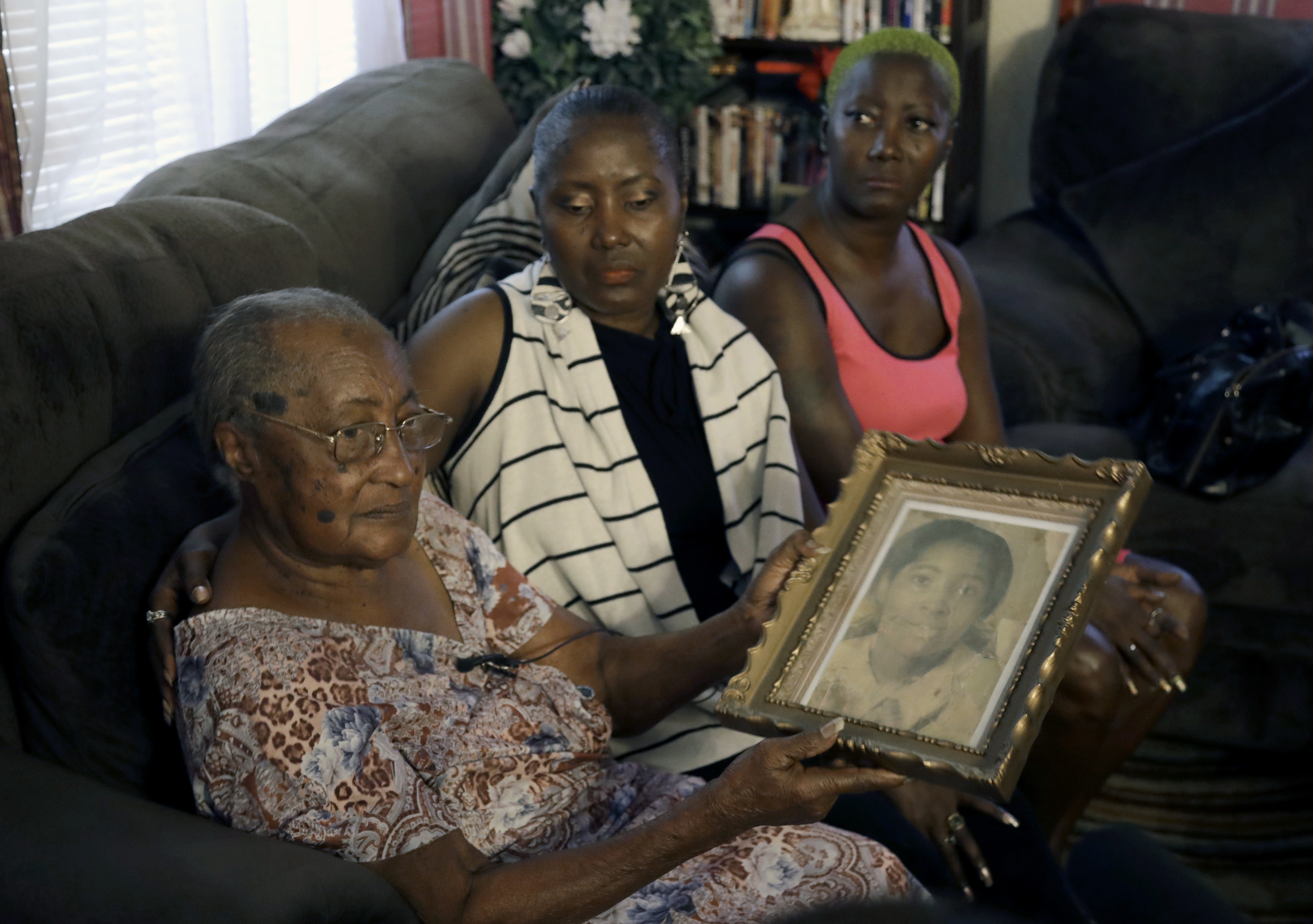 40 years, 3 sisters, 1 DNA test: The story of a cold case