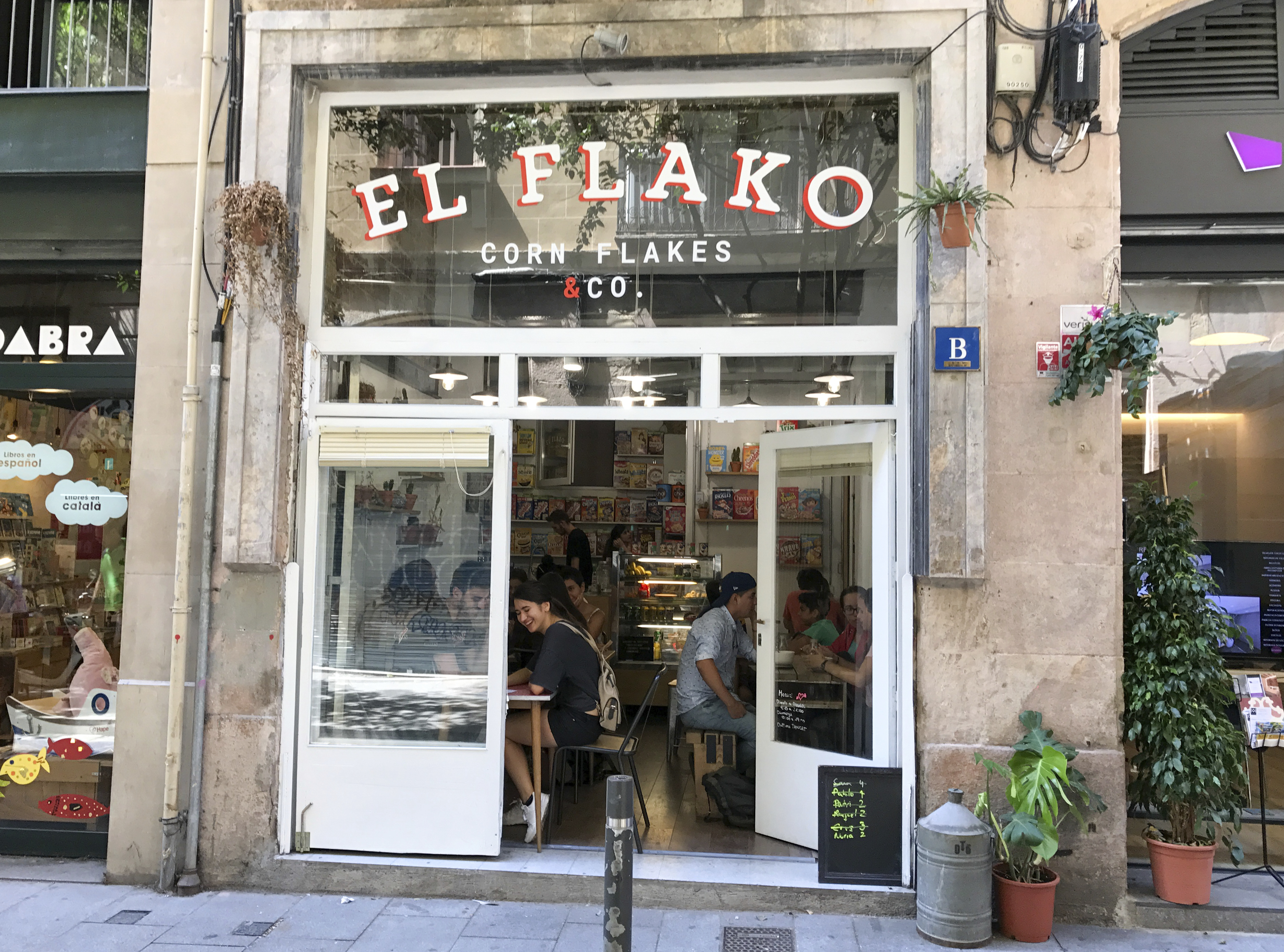 This photo taken Aug. 11, 2017 shows the El Flako cereal cafe in Barcelona, Spain. Photo: AP Photo