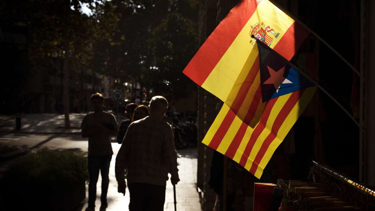 Spain celebrates national day amid Catalan secession crisis