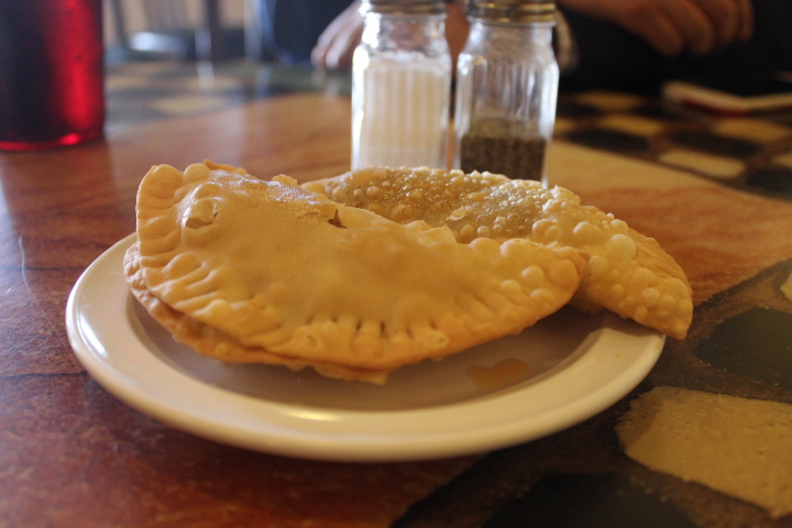 Empanadas are tasty at El Tropical. (Photo: Yvette Cruz, KSL.com)