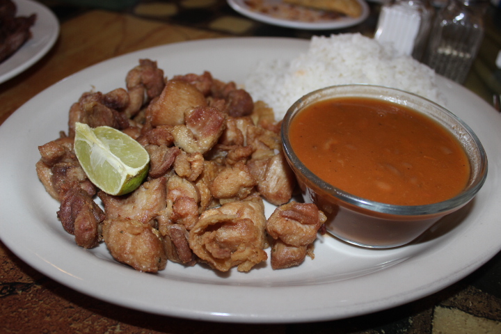 Chicharrón de pollo sin hueso offers small pieces of crispy boneless fried chicken, seasoned with garlic, oregano, salt and lemon juice. Add in a nice serving of rice and red beans and you have a hearty meal that will make you feel like you’re in Santo Domingo, the capital of the Dominican Republic. (Photo: Yvette Cruz, KSL.com)