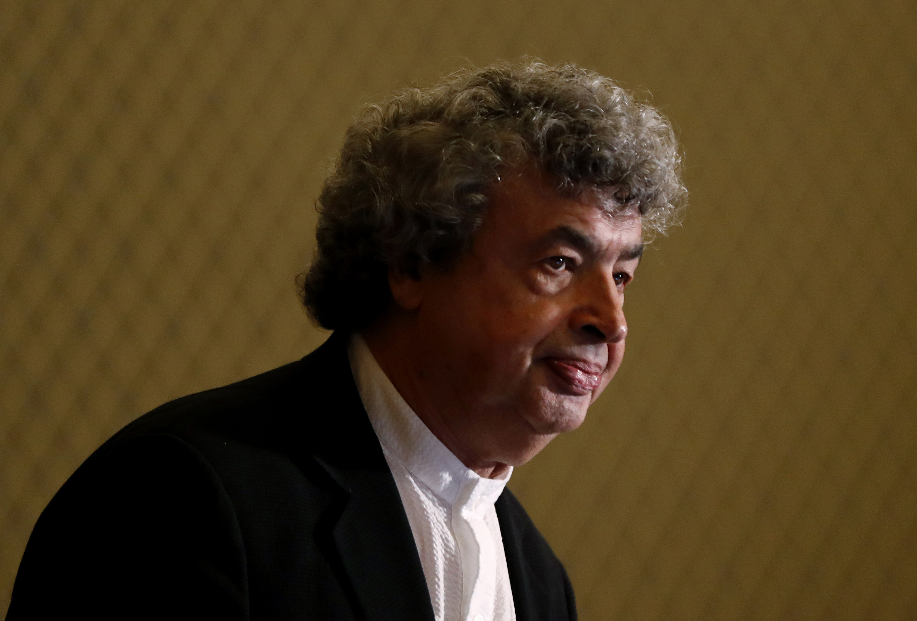 Bychkov becomes new chief director of Czech Philharmonic