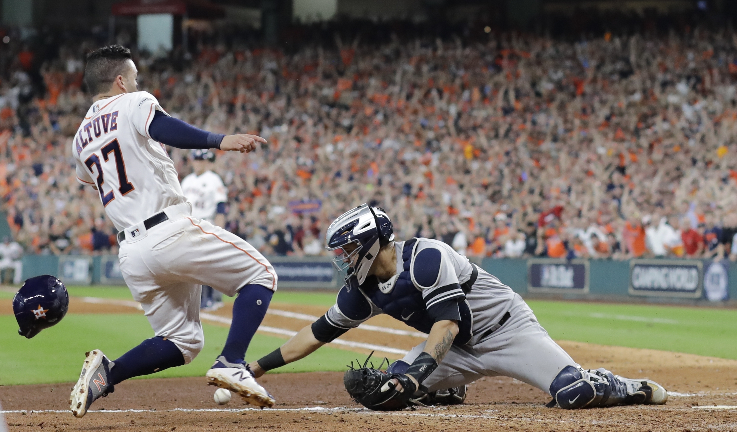 Yankees tab Romine over Sanchez to catch Gray in Game 4