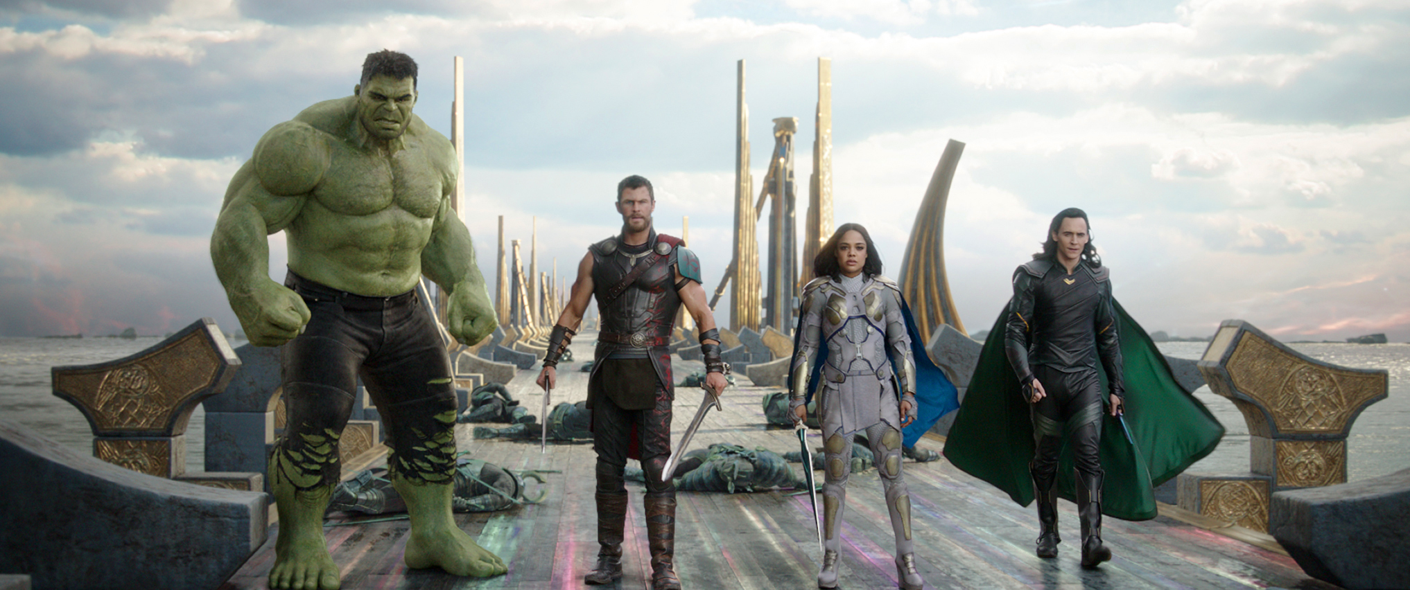 Review: 'Thor: Ragnarok' takes the god to funny heights