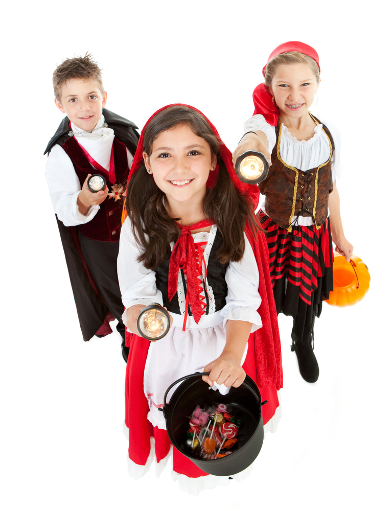 7 trick-or-treating tips for a safe Halloween