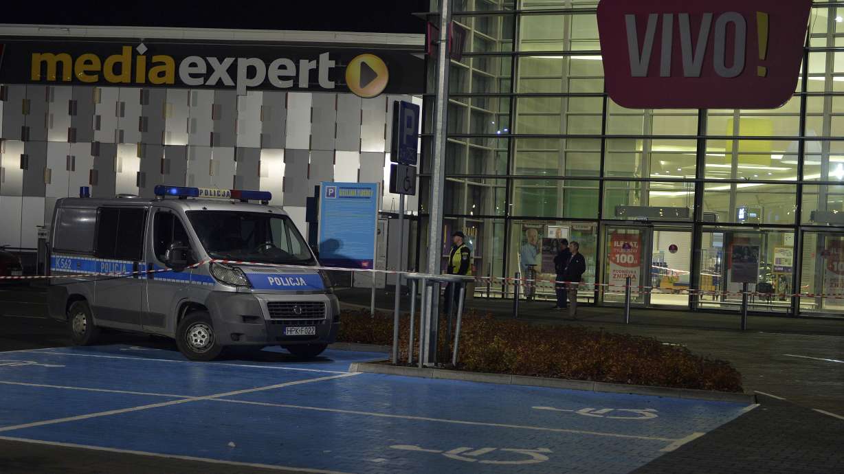 Polish man confesses to deadly knife attack, prosecutor says