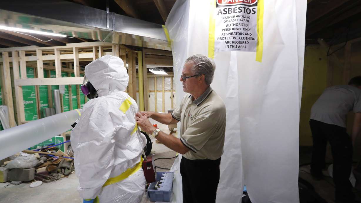 Toxins in widespread use excluded from EPA chemical review
