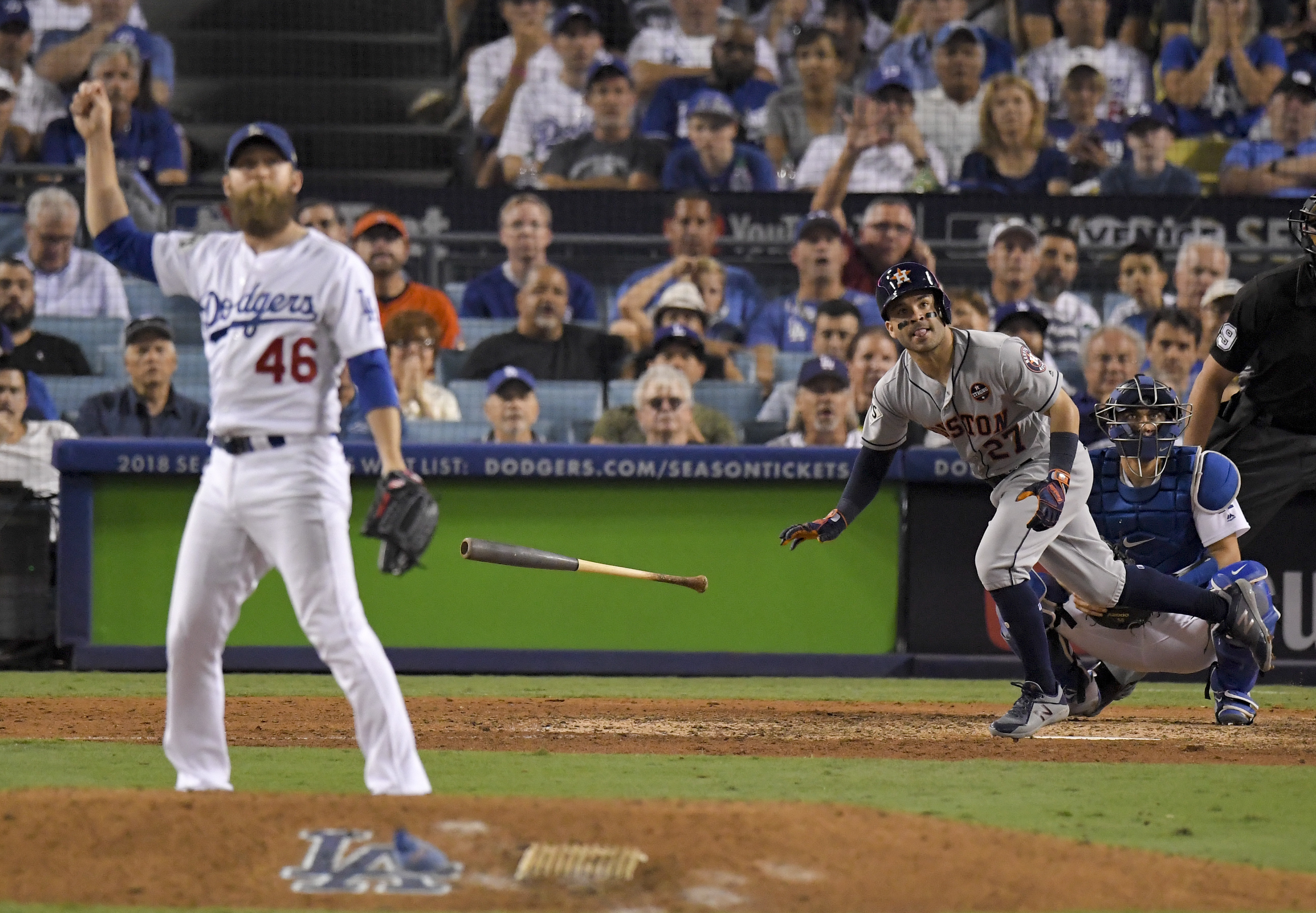 Dodgers' foundation tested after bullpen blasted in Game 2
