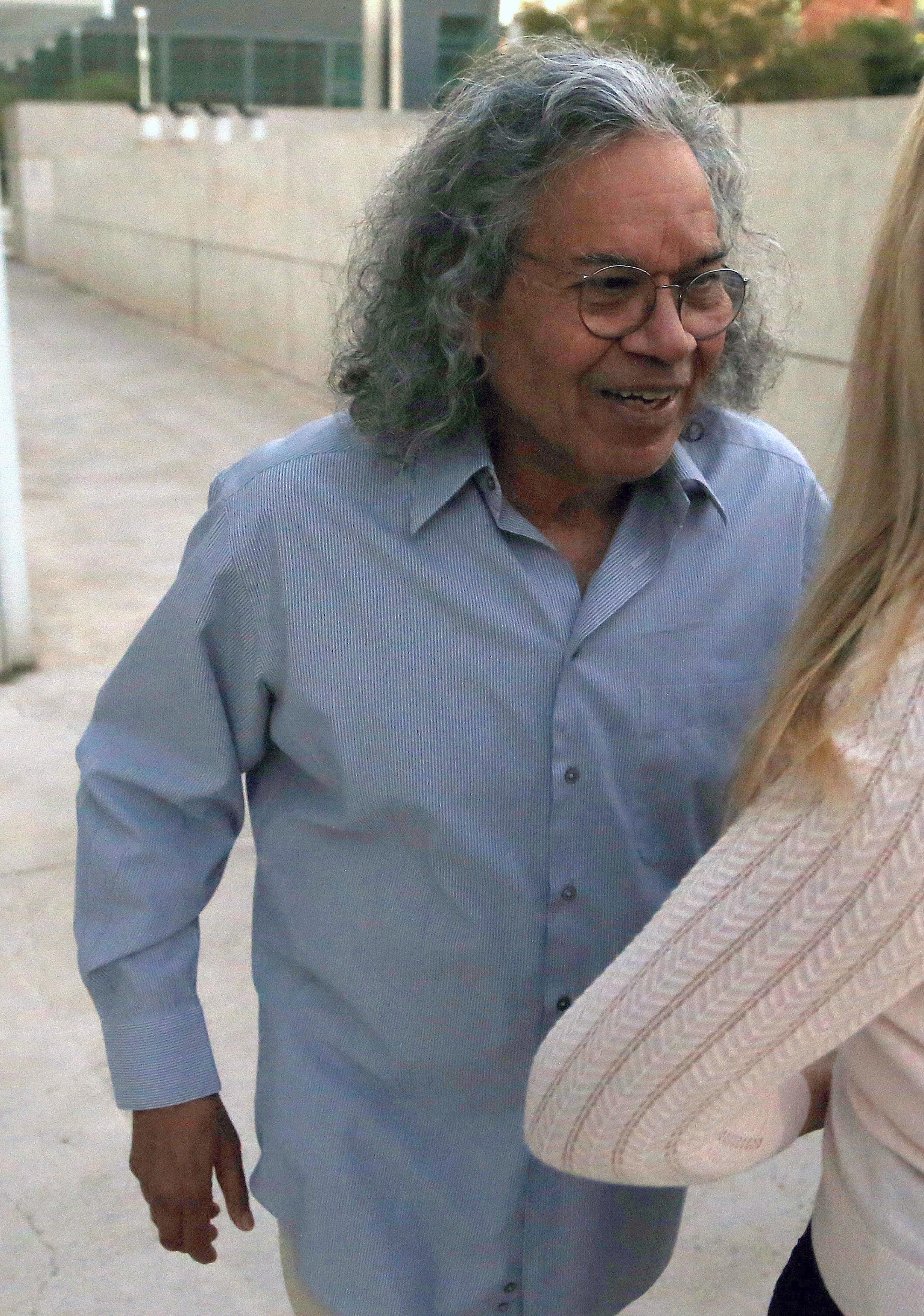 Prosecutors: US conspiracy came amid slow sales of opioid