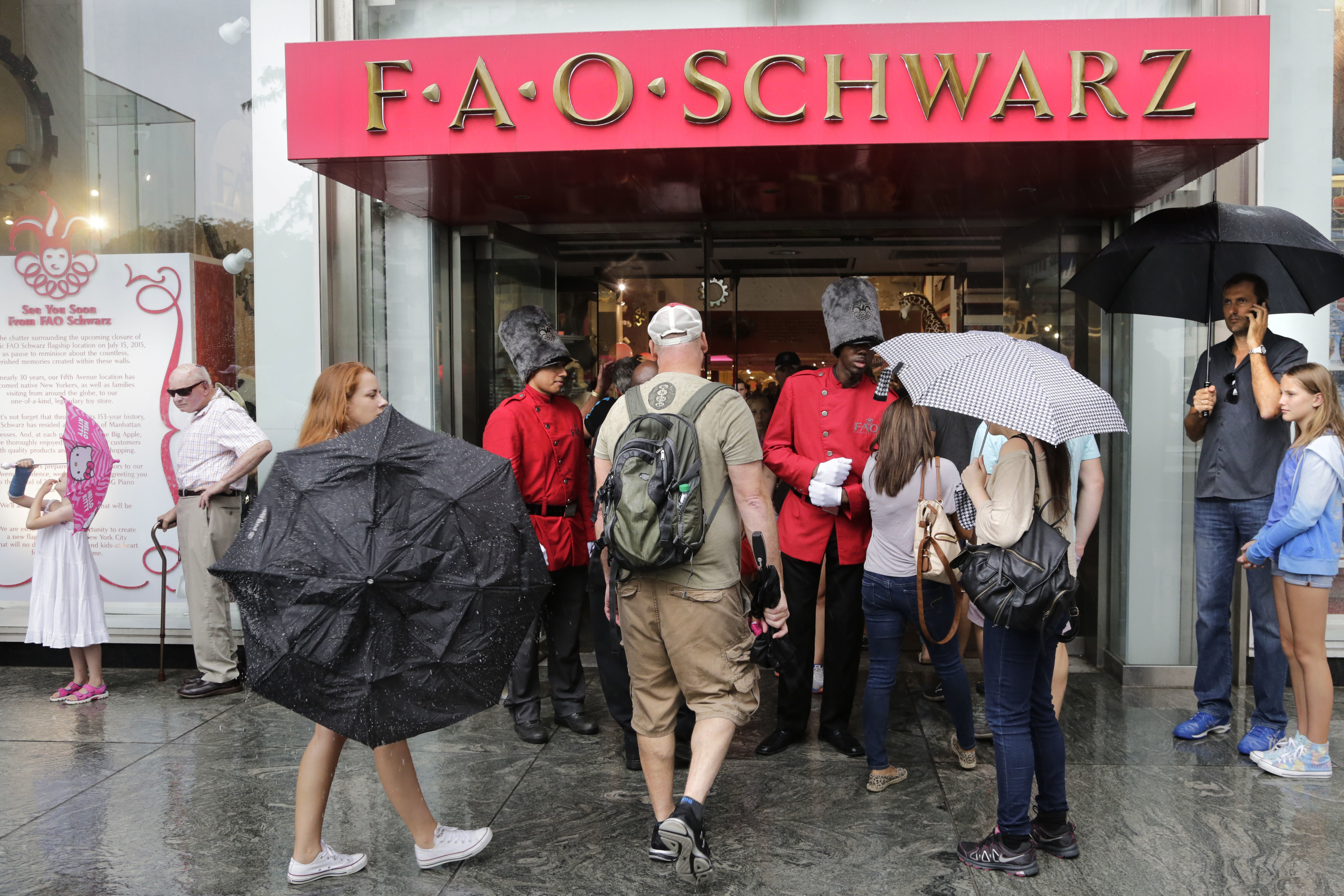 FAO Schwarz opening shops within Bon-Ton stores