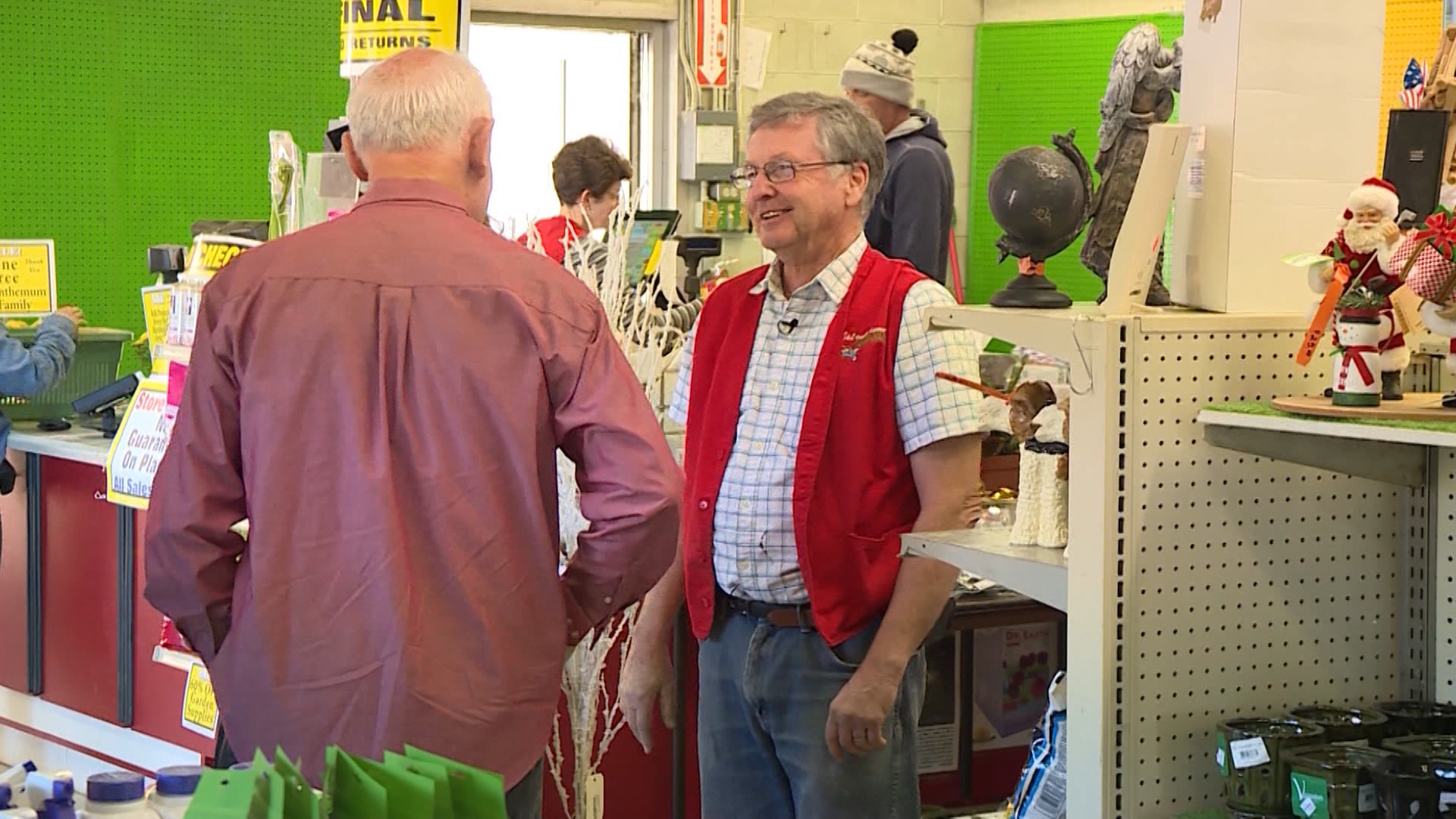 After 60 years in business, J&L Garden Center in Bountiful permanently closed its doors on Oct. 28, 2017. (Photo: Ray Boone, KSL TV)