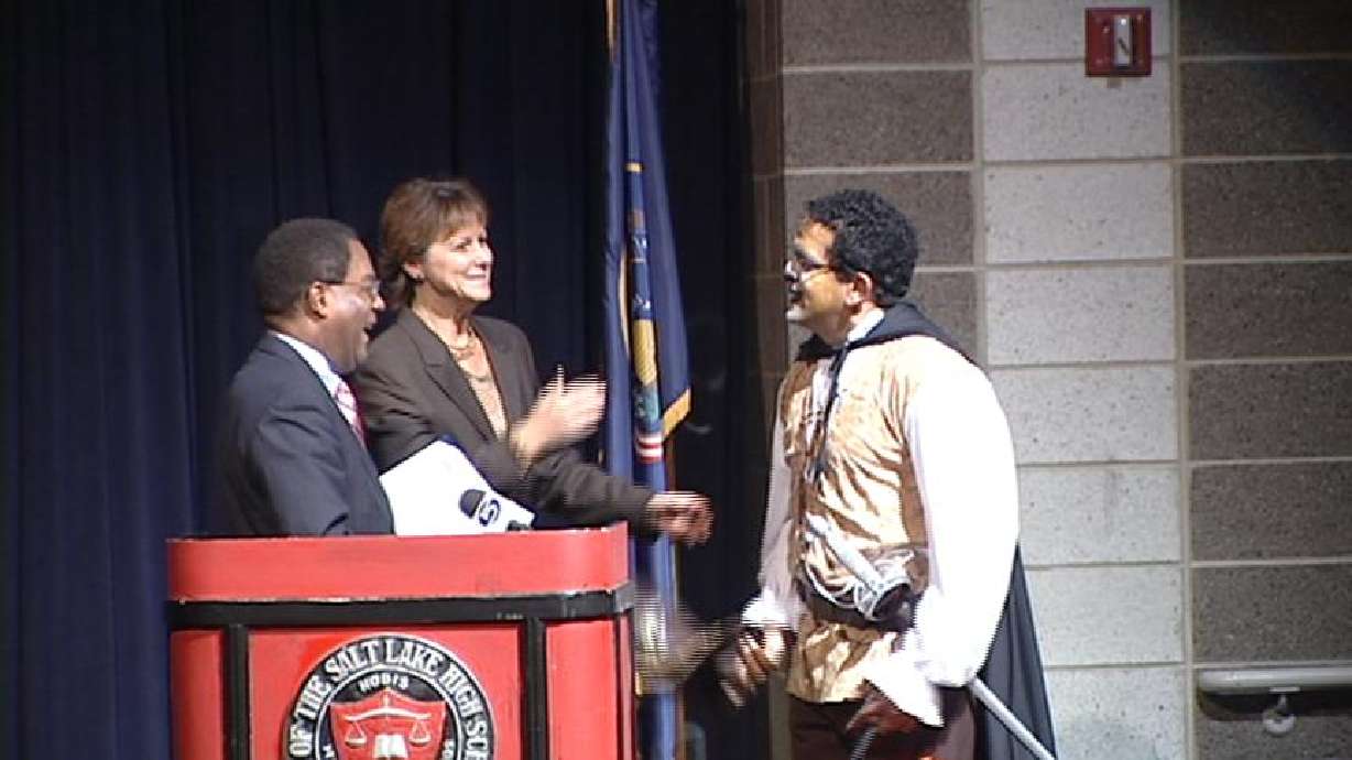 West High Teacher Receives National Award