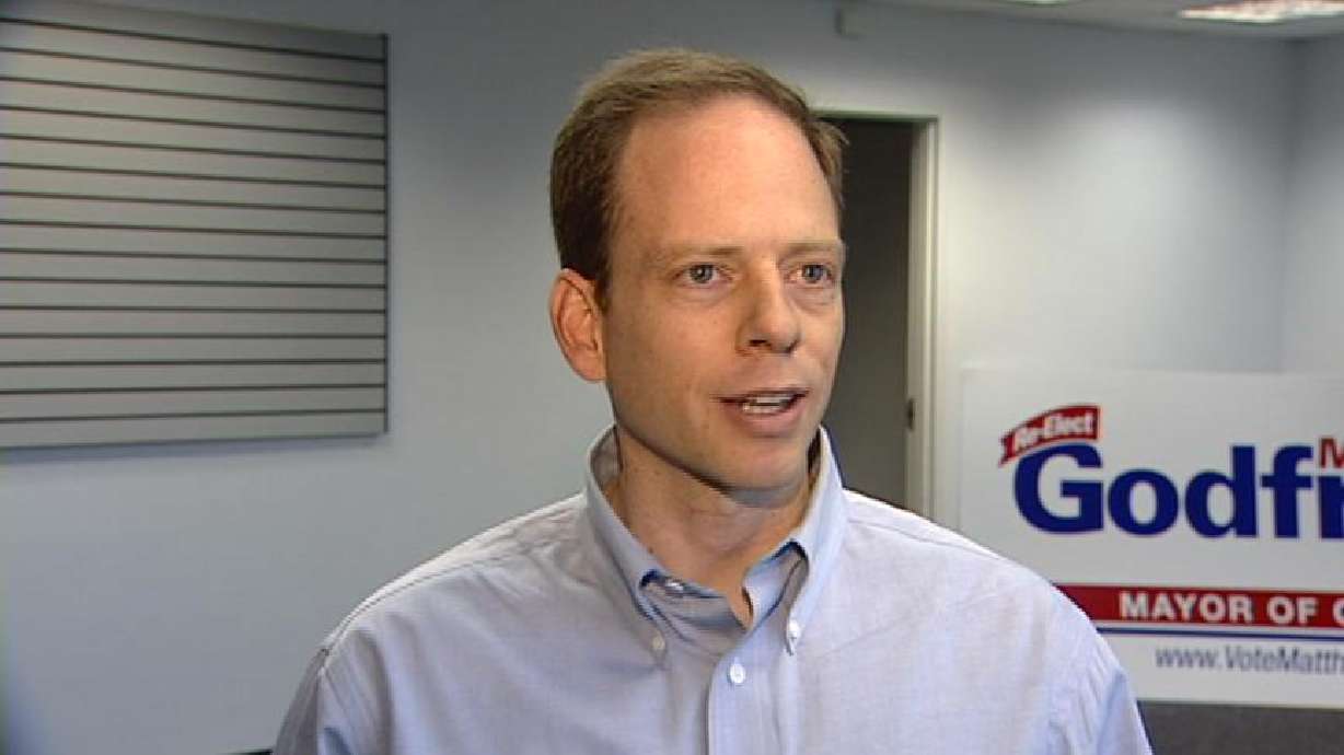 Campaign Ads Implying Governor's Endorsement are Pulled