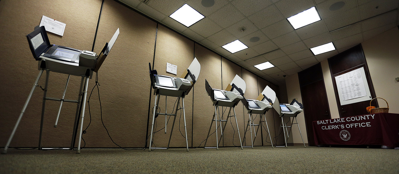 Voting machines sit idle during early voting at the Salt Lake County Government Center in Salt Lake City on Tuesday, Oct. 31, 2017. (Photo: Ravell Call, KSL)