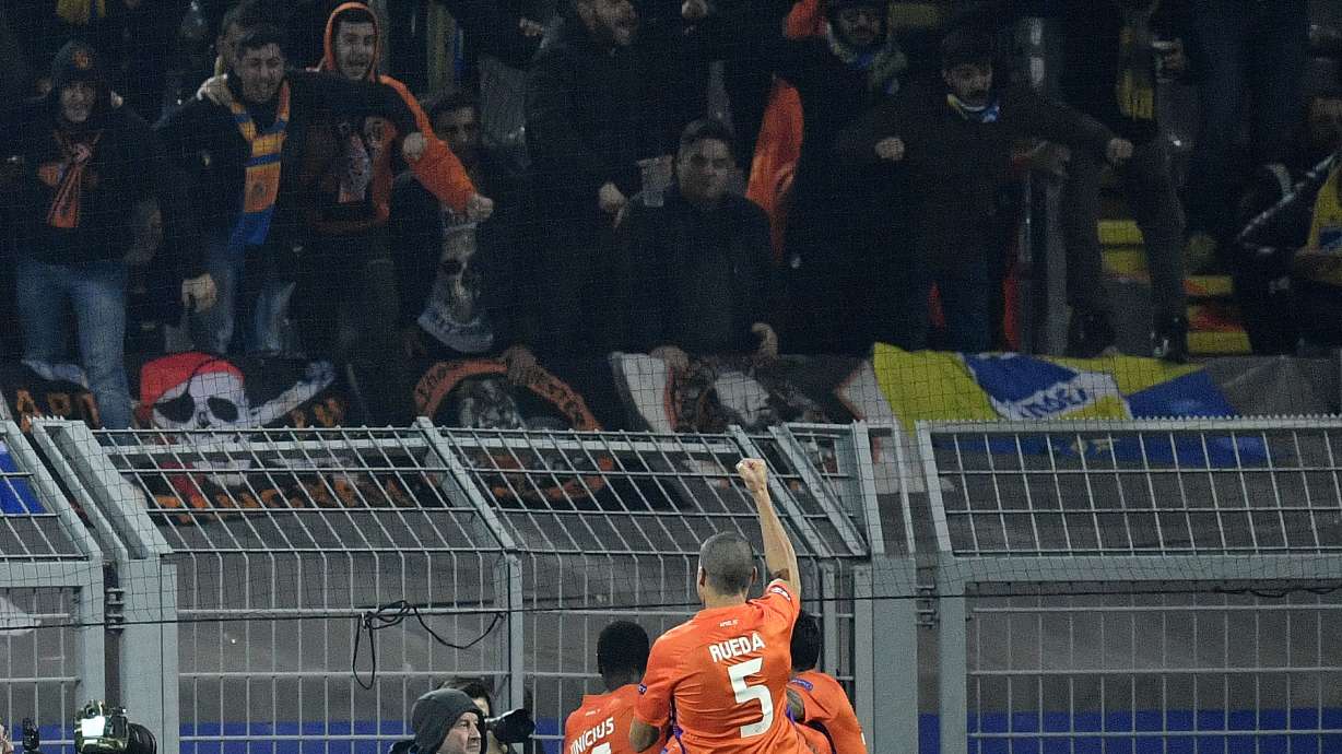 Dortmund faces Champions League exit after draw with APOEL