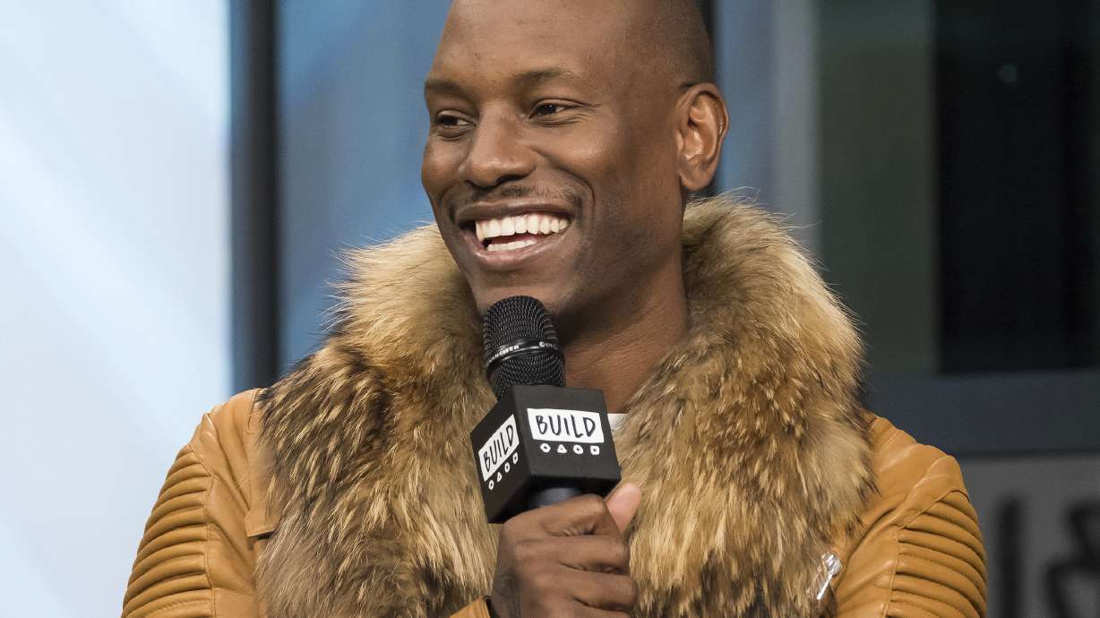 Tyrese says he's OK after crying in Facebook video