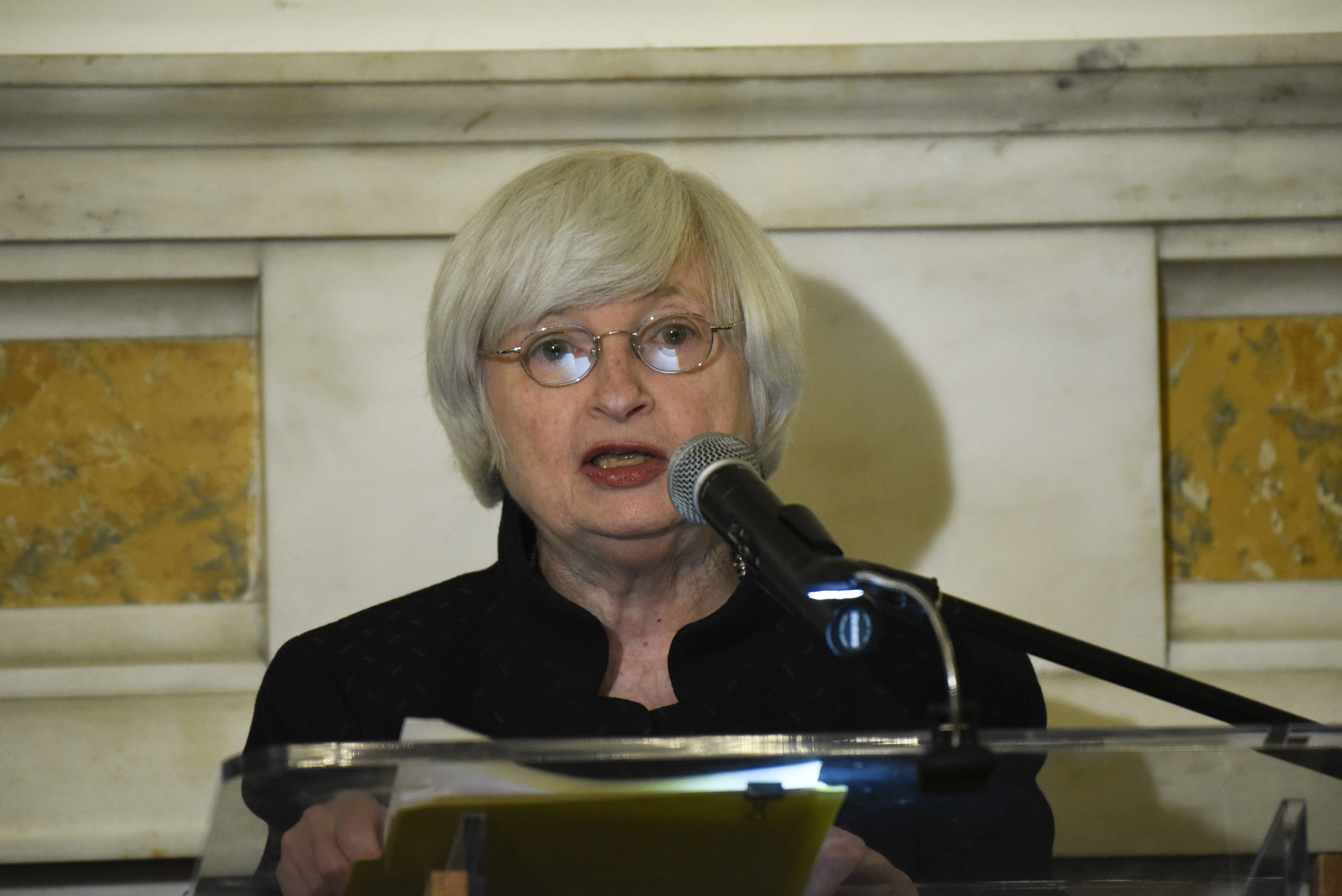 Questions arise over departure of first woman to lead Fed