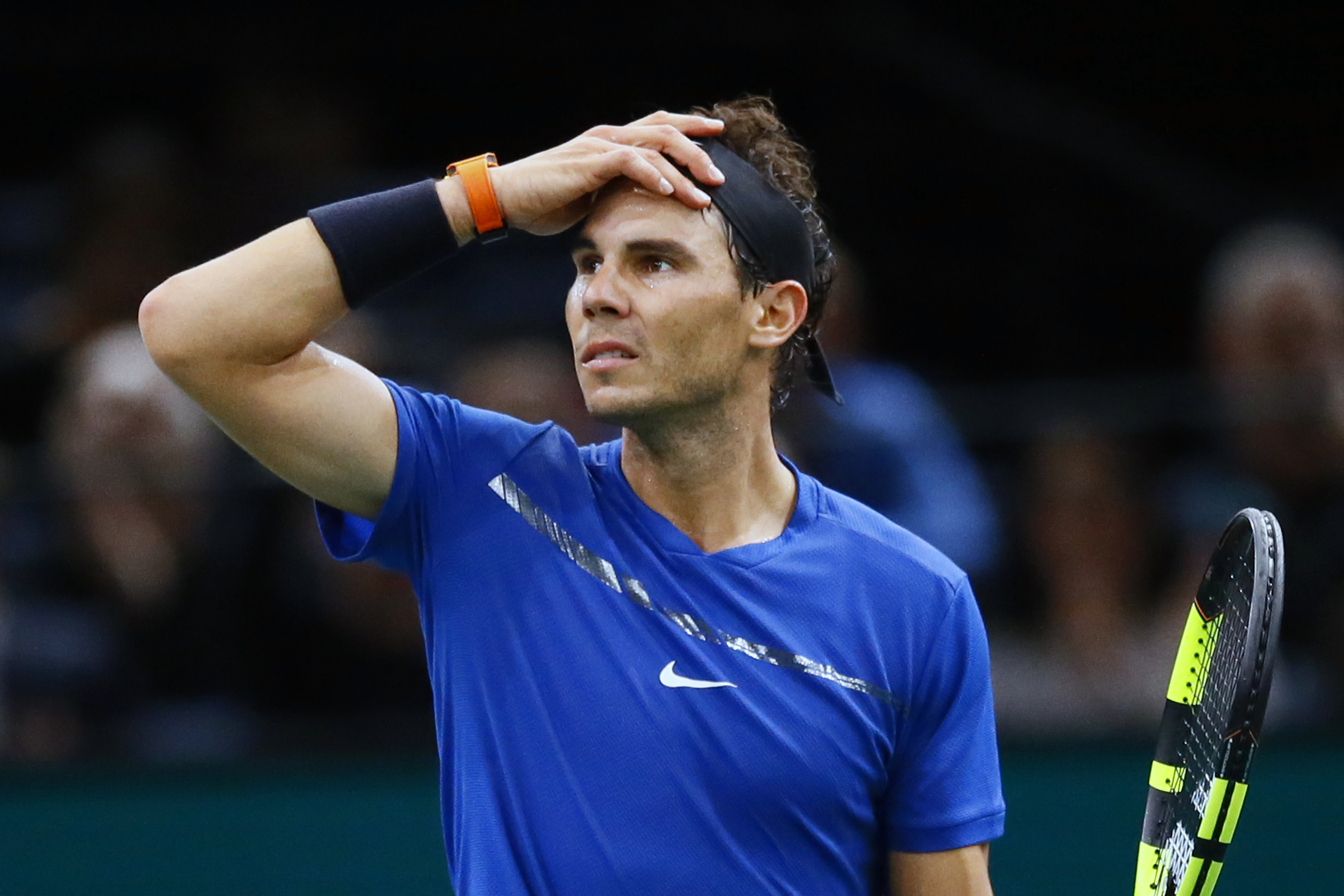 Nadal pulls out of Paris Masters with right knee injury
