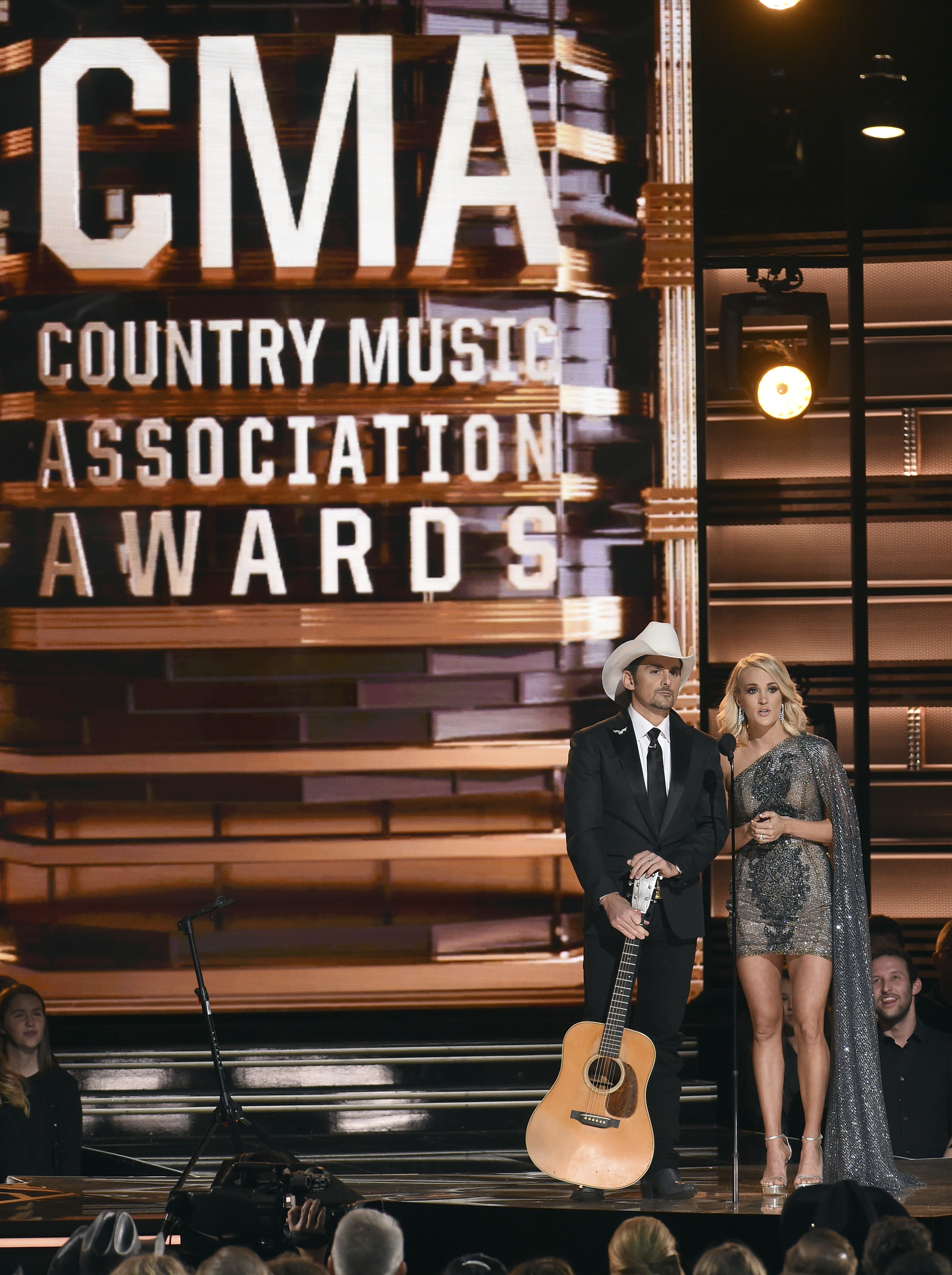 CMA rescinds media restrictions for awards show, apologizes