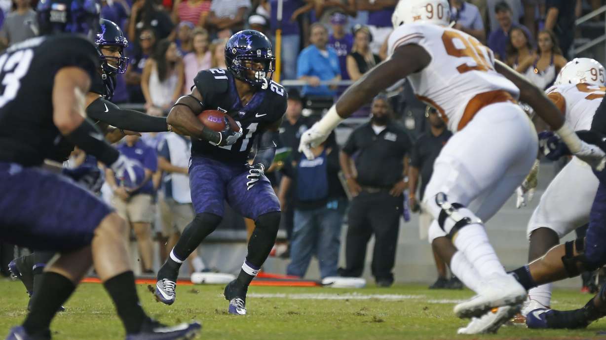 No. 10 TCU rebounds from 1st loss with 24-7 win over Texas