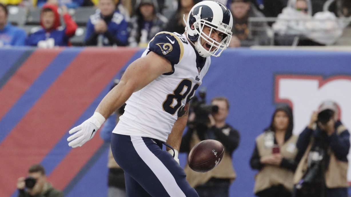 Goff throws career-best 4 TDs, Rams rout defenseless Giants