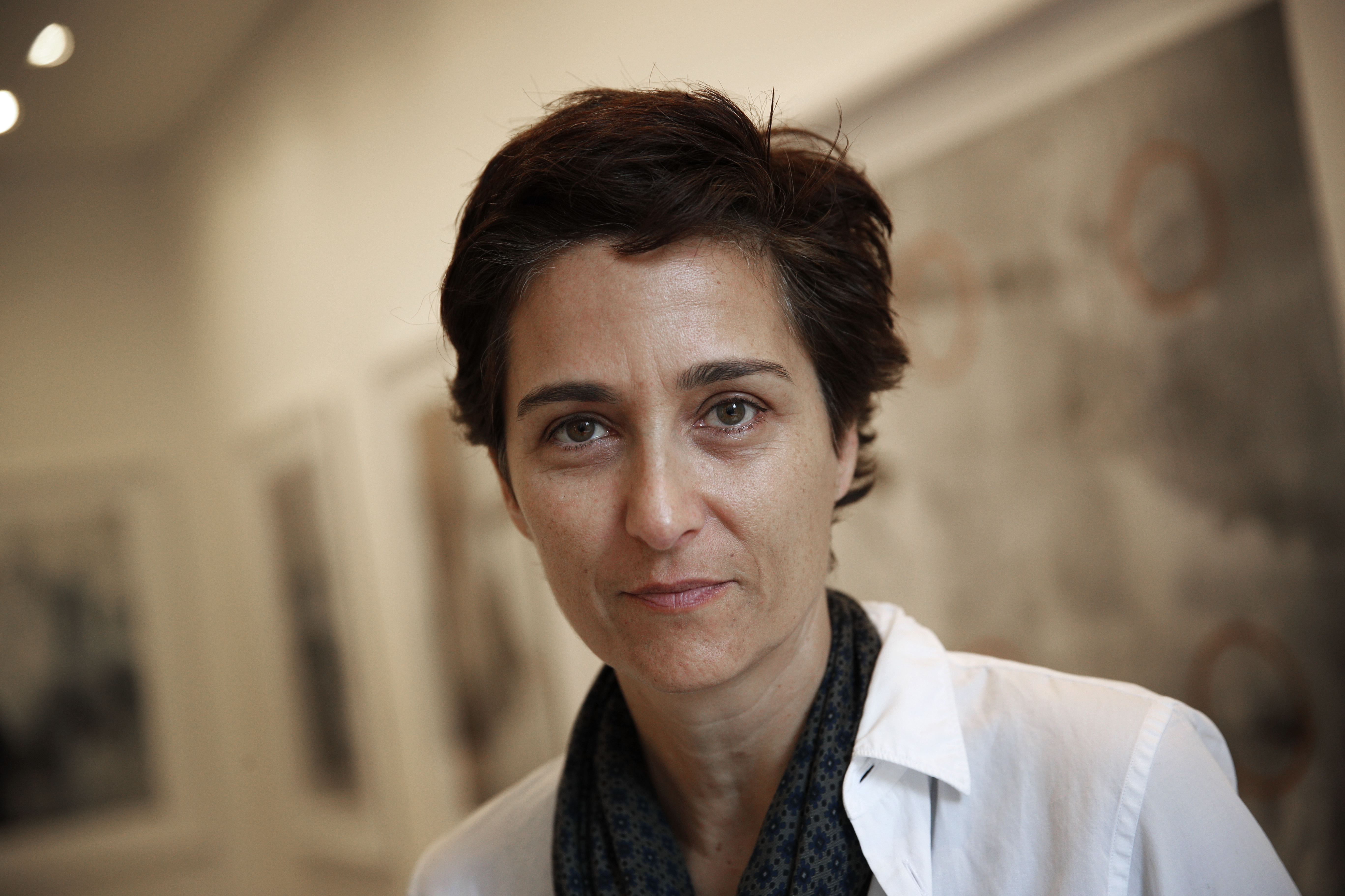 Photographer Hedison emerges from celebrity shadow in Paris