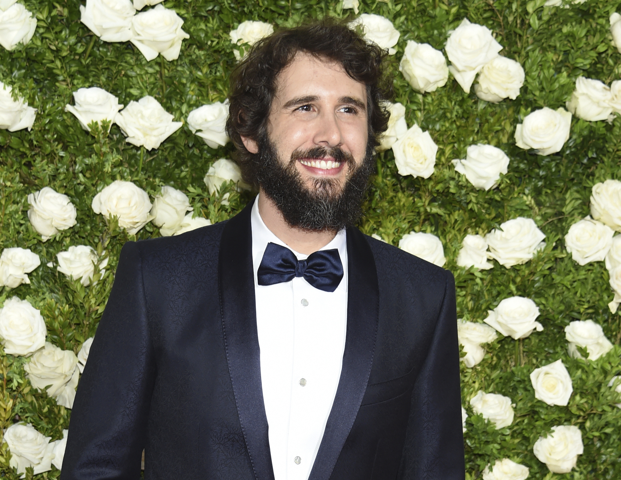 Josh Groban joins Tony Danza in Netflix's "The Good Cop"