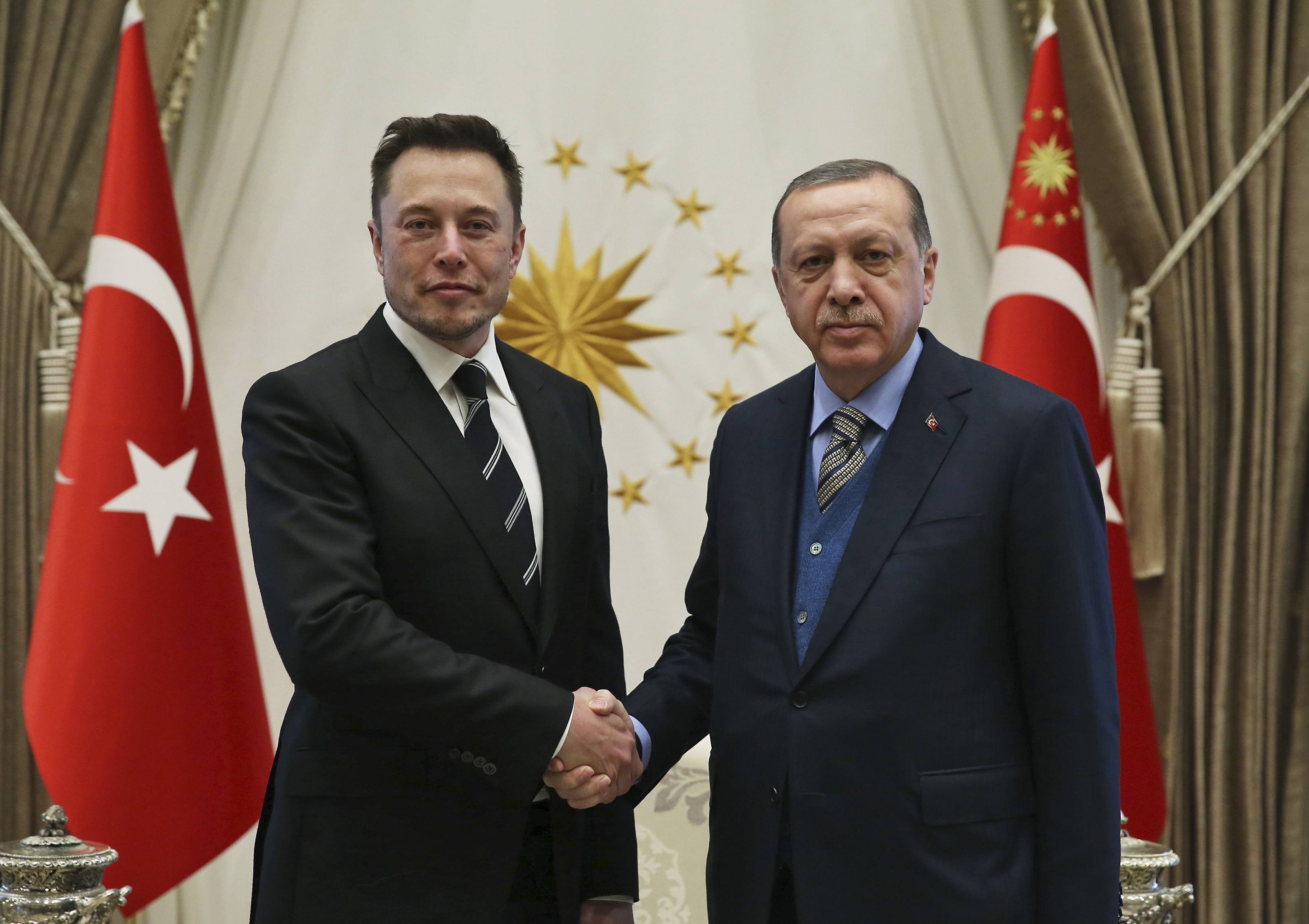 Erdogan slams opposition for installing LGBTI quota