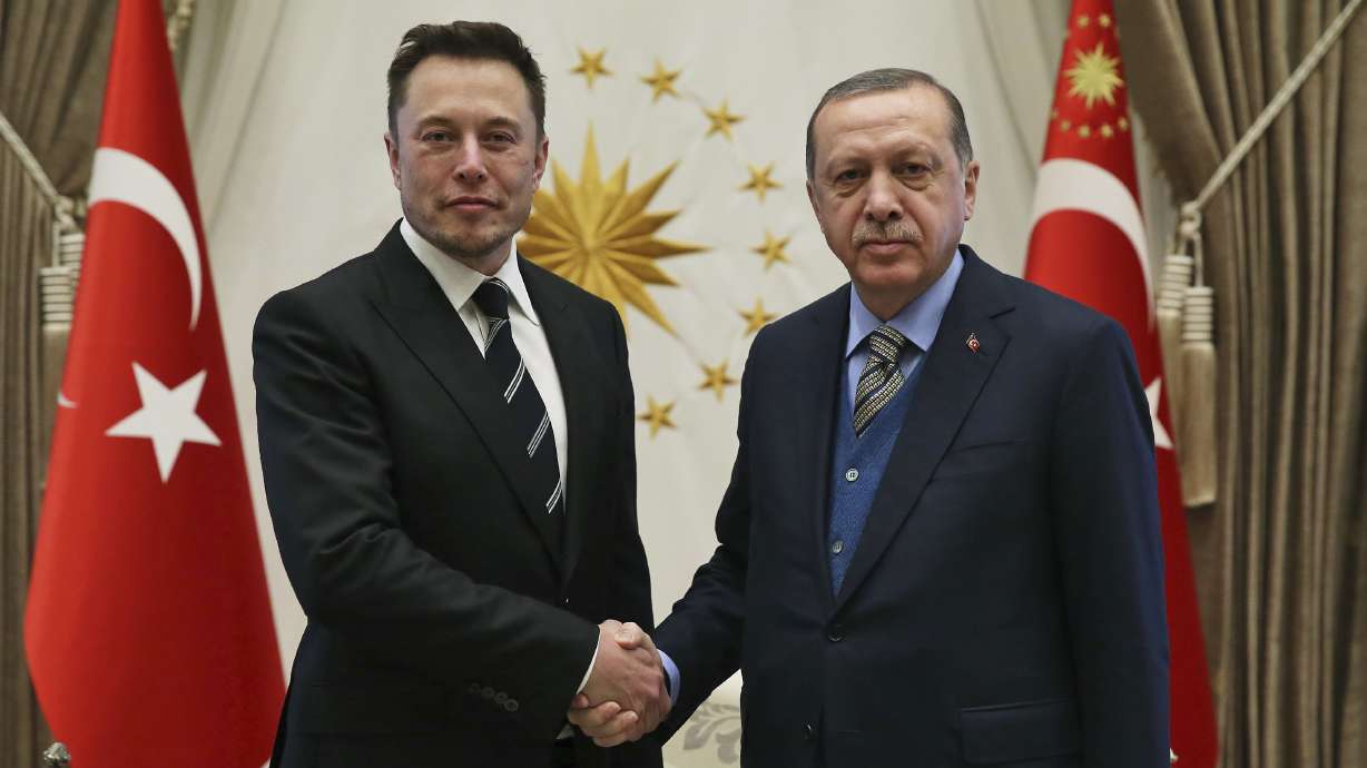 Erdogan slams opposition for installing LGBTI quota