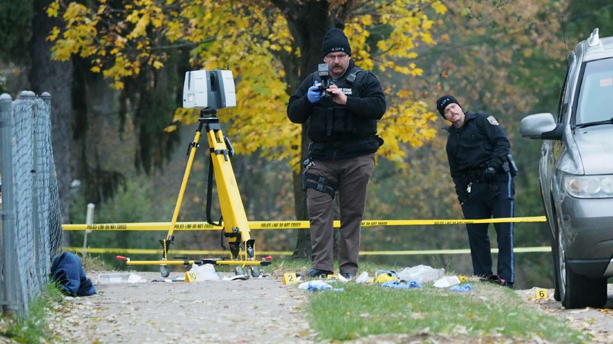 Police: Boy wounded in shooting that killed parents has died