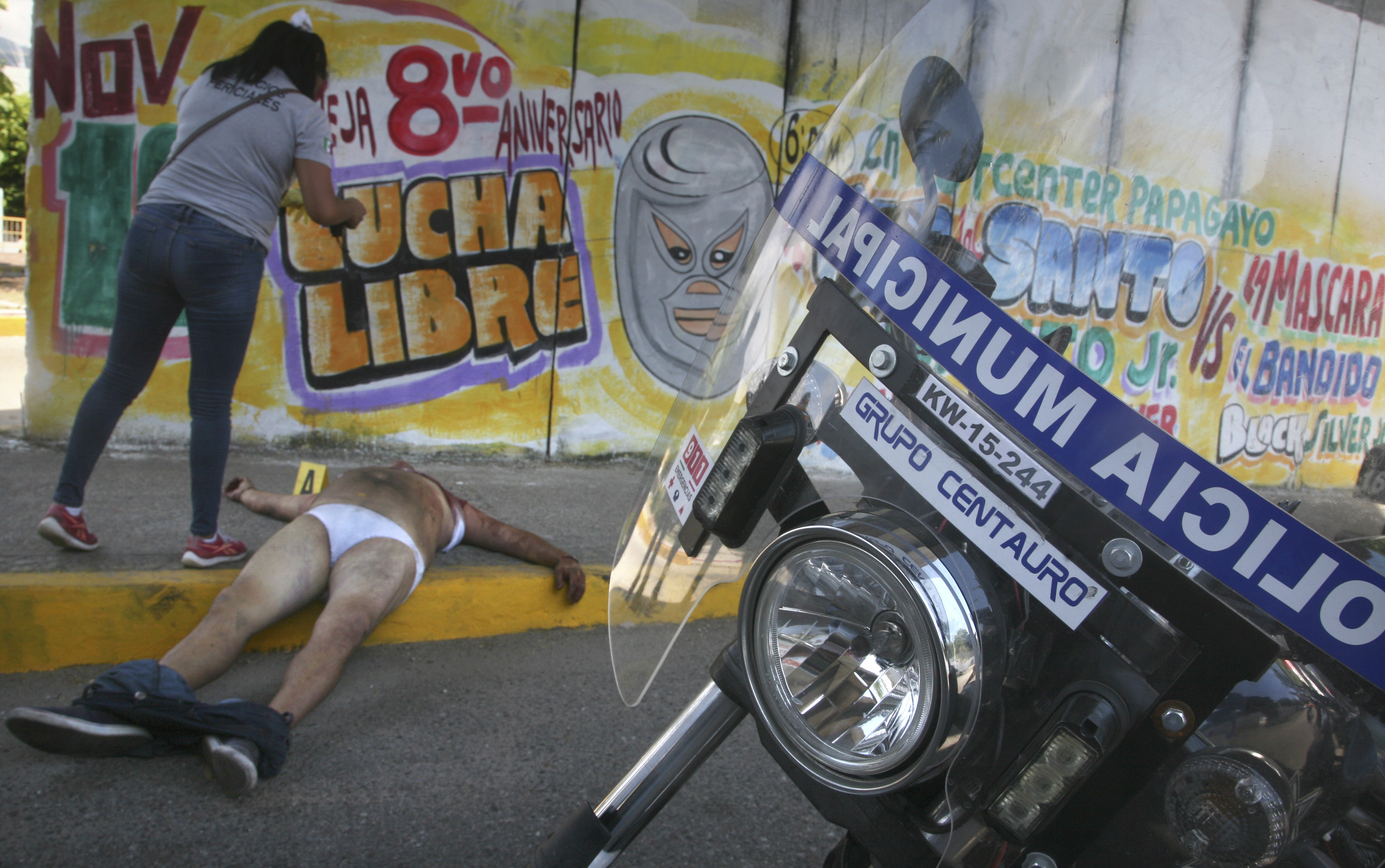 Southern Mexico reports 8 killed, at least 12 bodies found