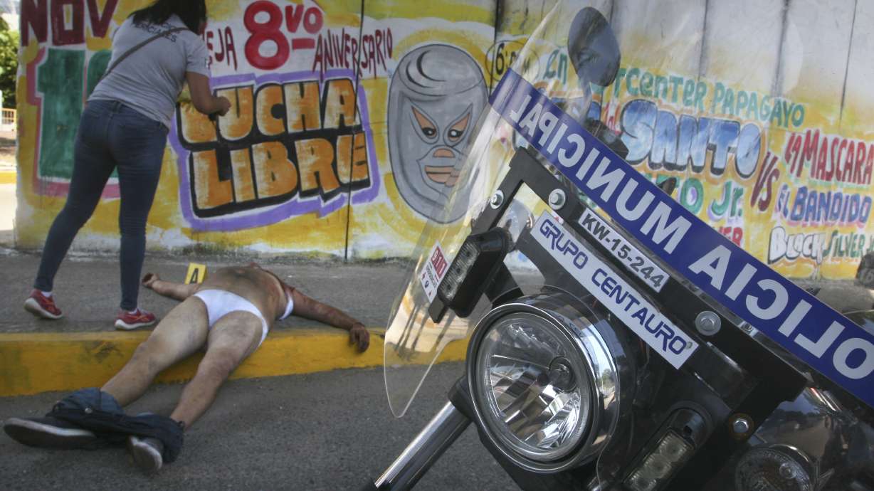 Southern Mexico reports 8 killed, at least 12 bodies found