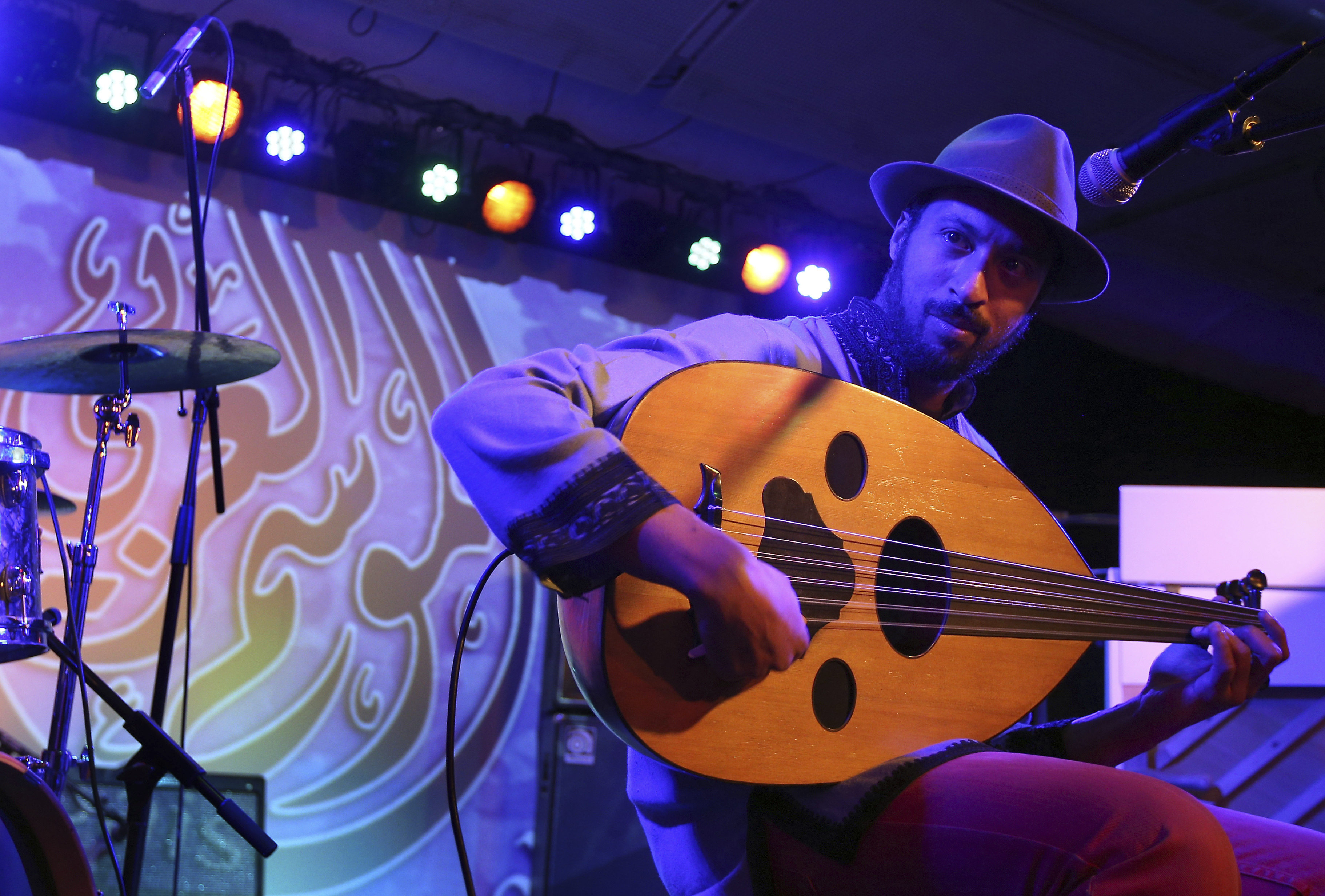 Jazz it up: Arab musicians bring their songs to Germany