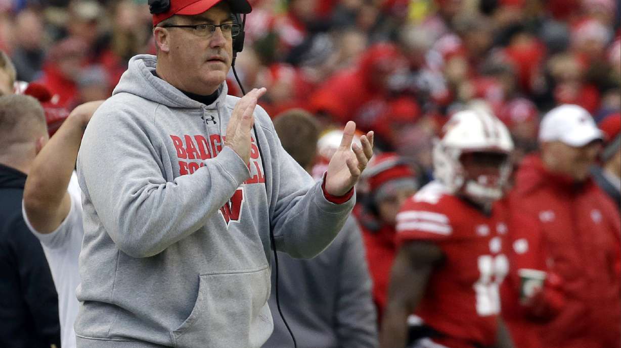 No. 5 Wisconsin takes cues from calm, focused coach Chryst