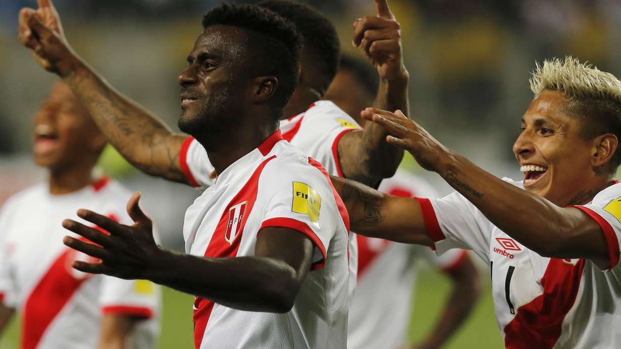 Peru qualifies for first World Cup since 1982 by beating NZ